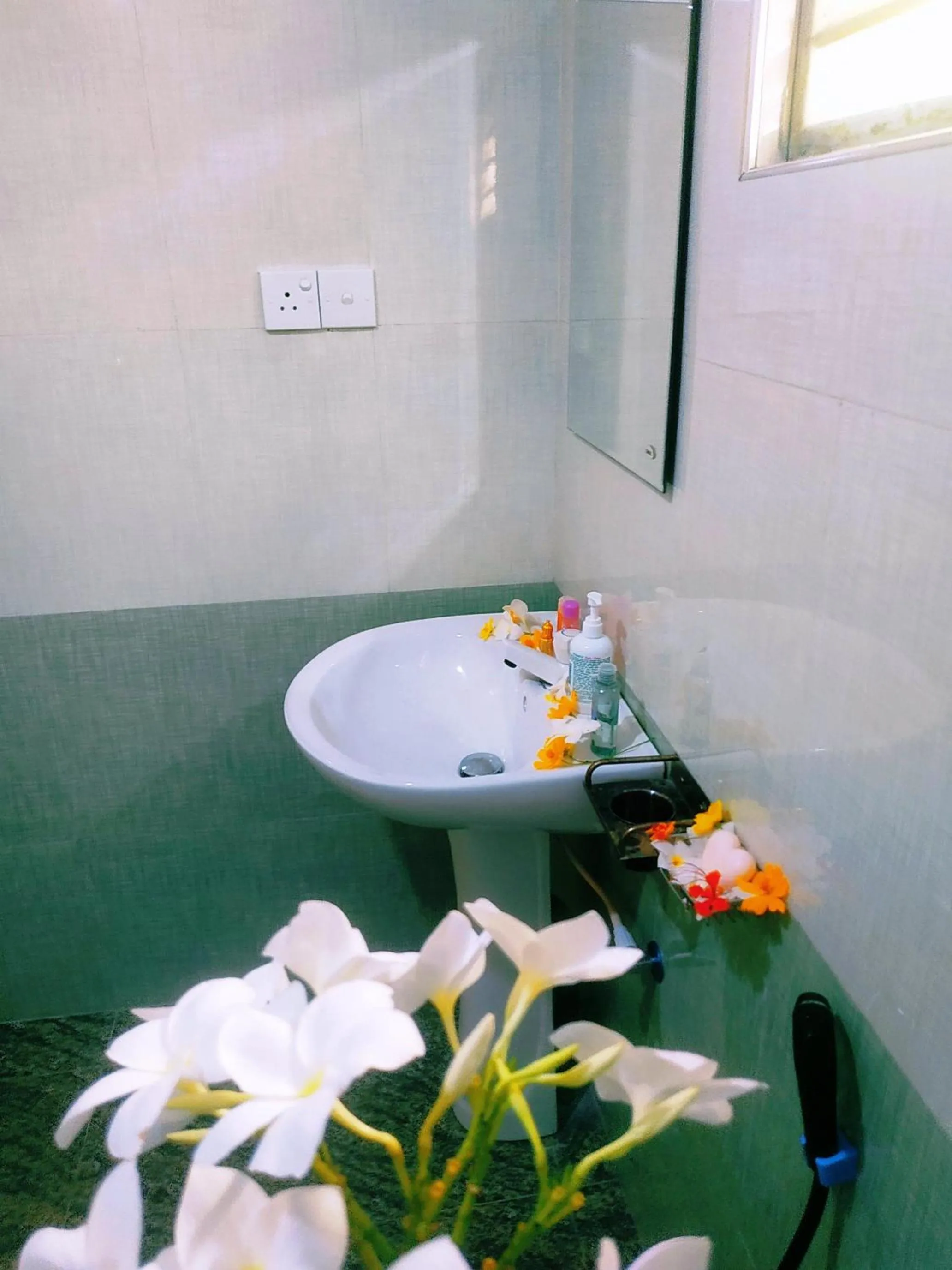 Bathroom in Greenwood Udawalawa Safari Resort