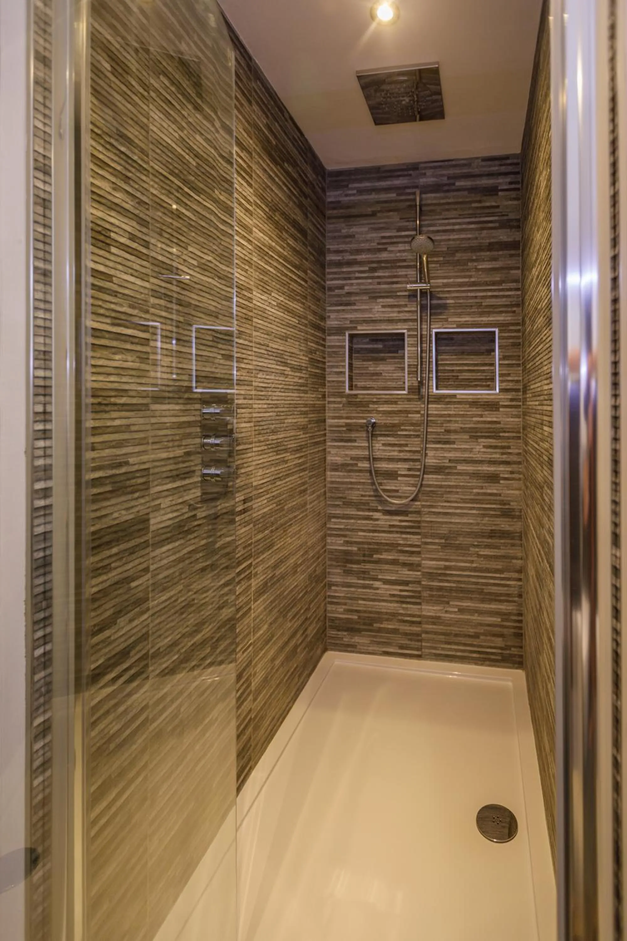 Shower in Trewornan Manor