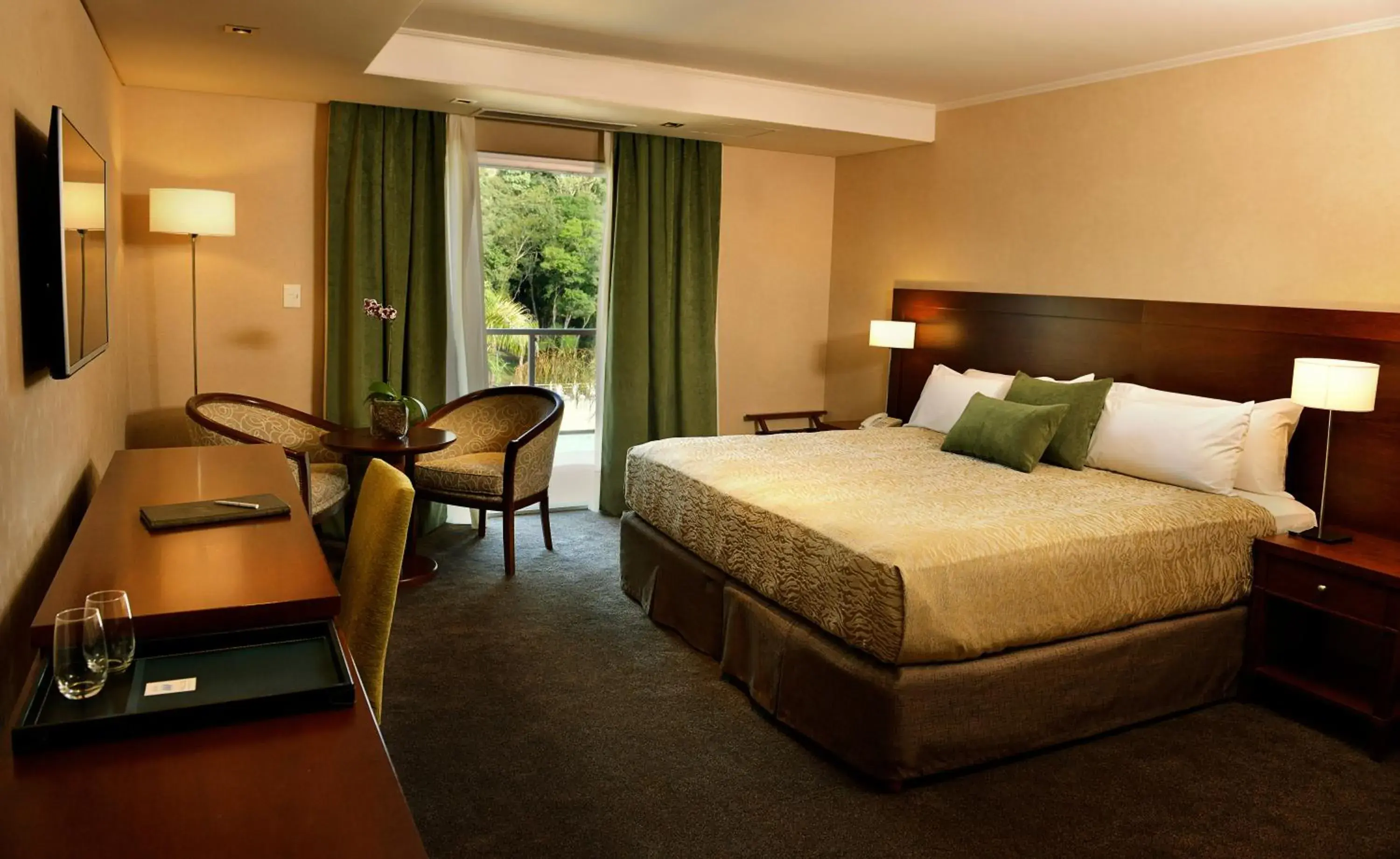 Superior Double Room in Falls Iguazú Hotel & Spa Superior Double Room in Falls Iguazú Hotel & Spa