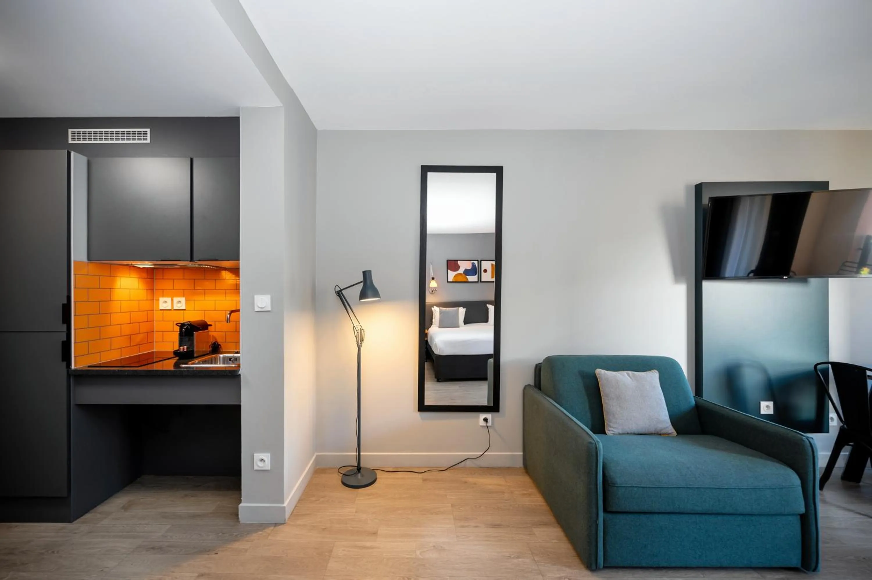 Kitchen or kitchenette in Staycity Aparthotels Marseille Centre Vieux Port