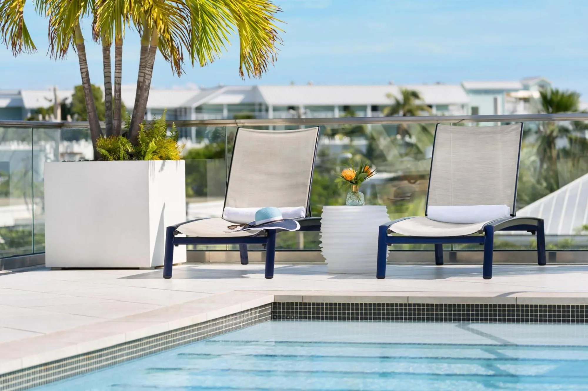 Day in H2O Suites- Adults Only