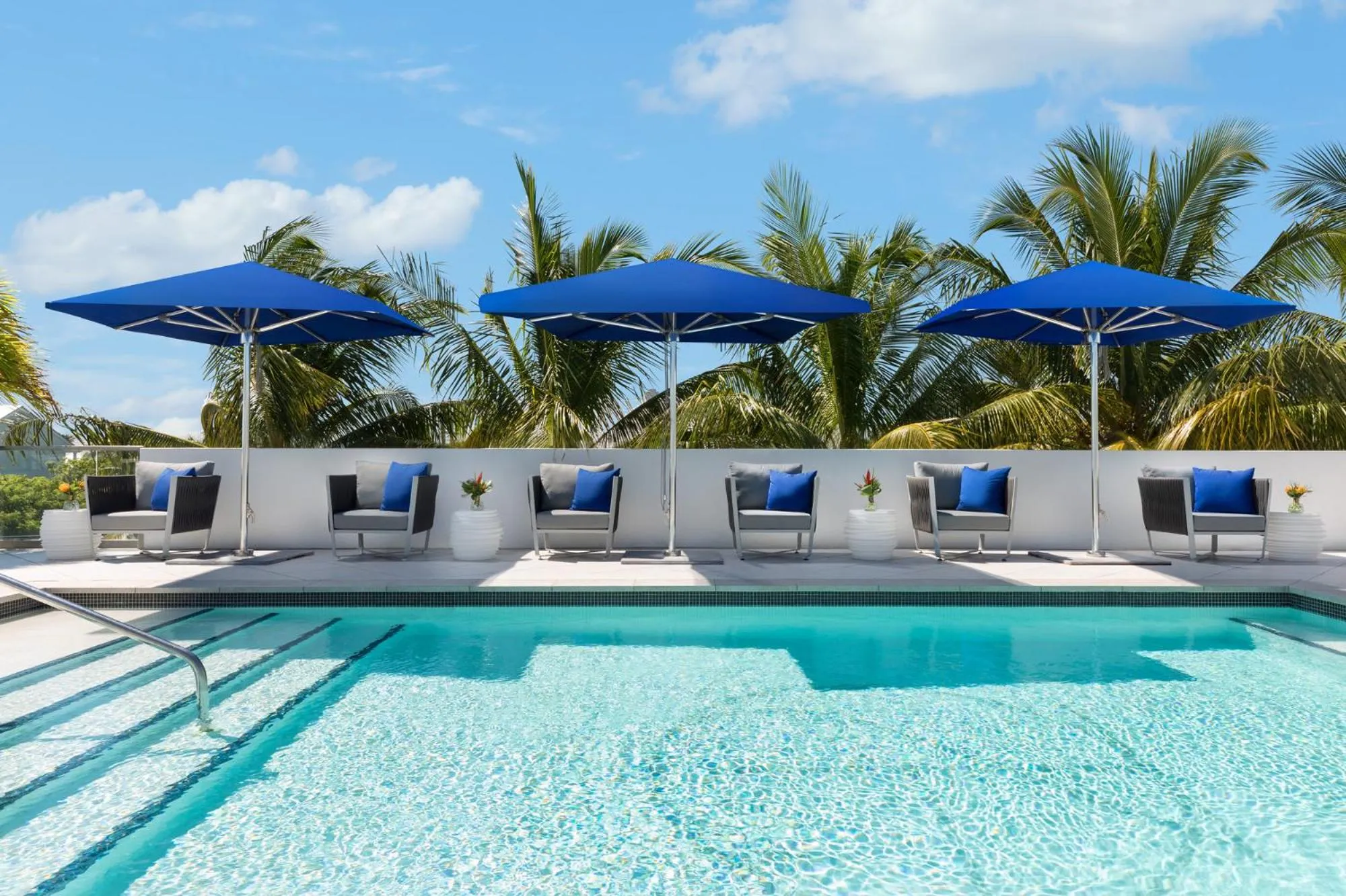 Day in H2O Suites- Adults Only