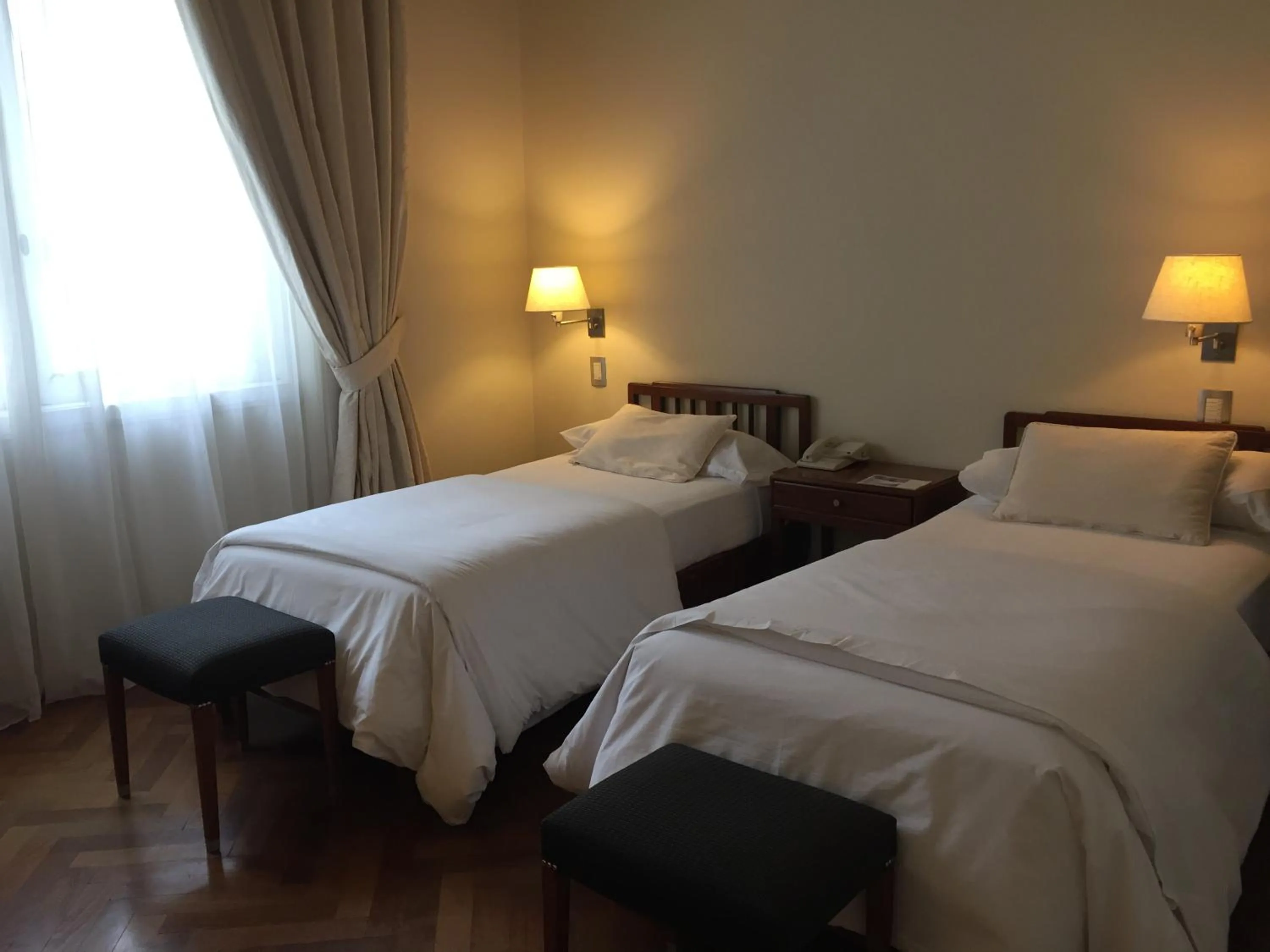 Bed in NH Gran Hotel Provincial