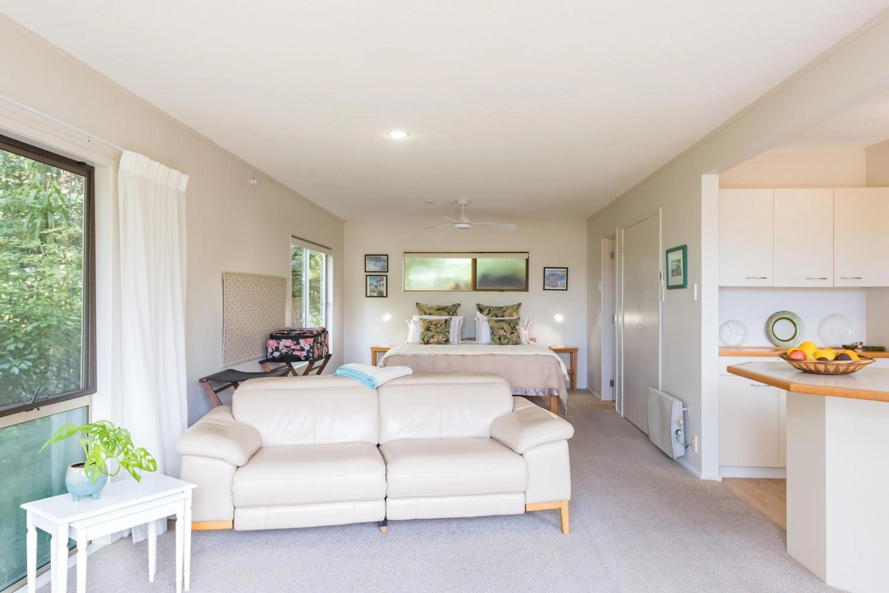 Photo of the whole room in Craicor Boutique Apartments