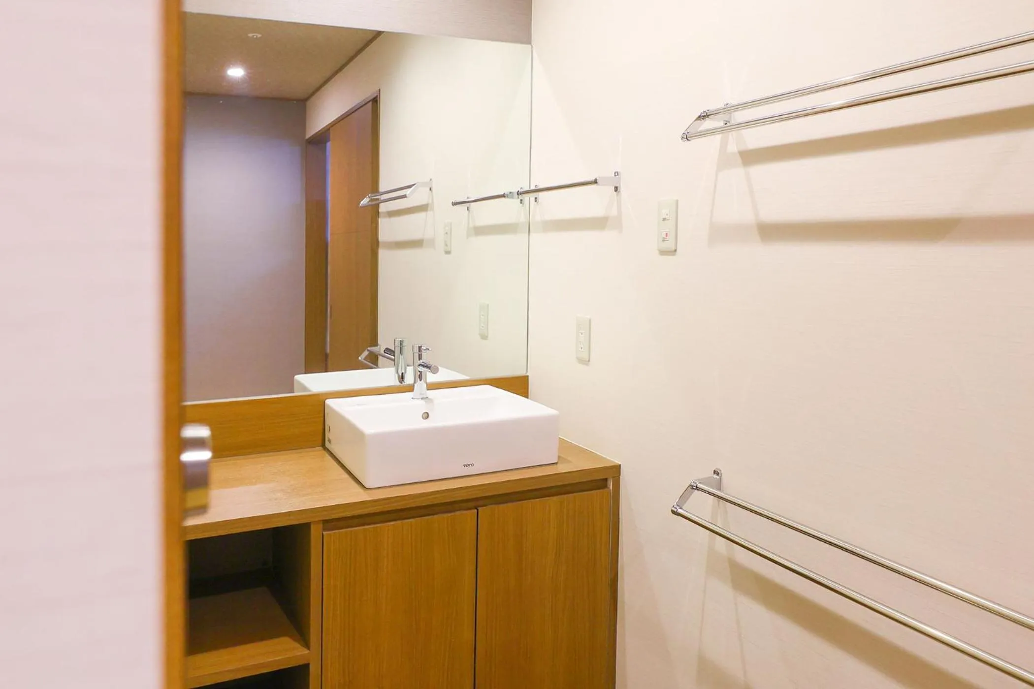 Ooedo Onsen Monogatari Premium Atami