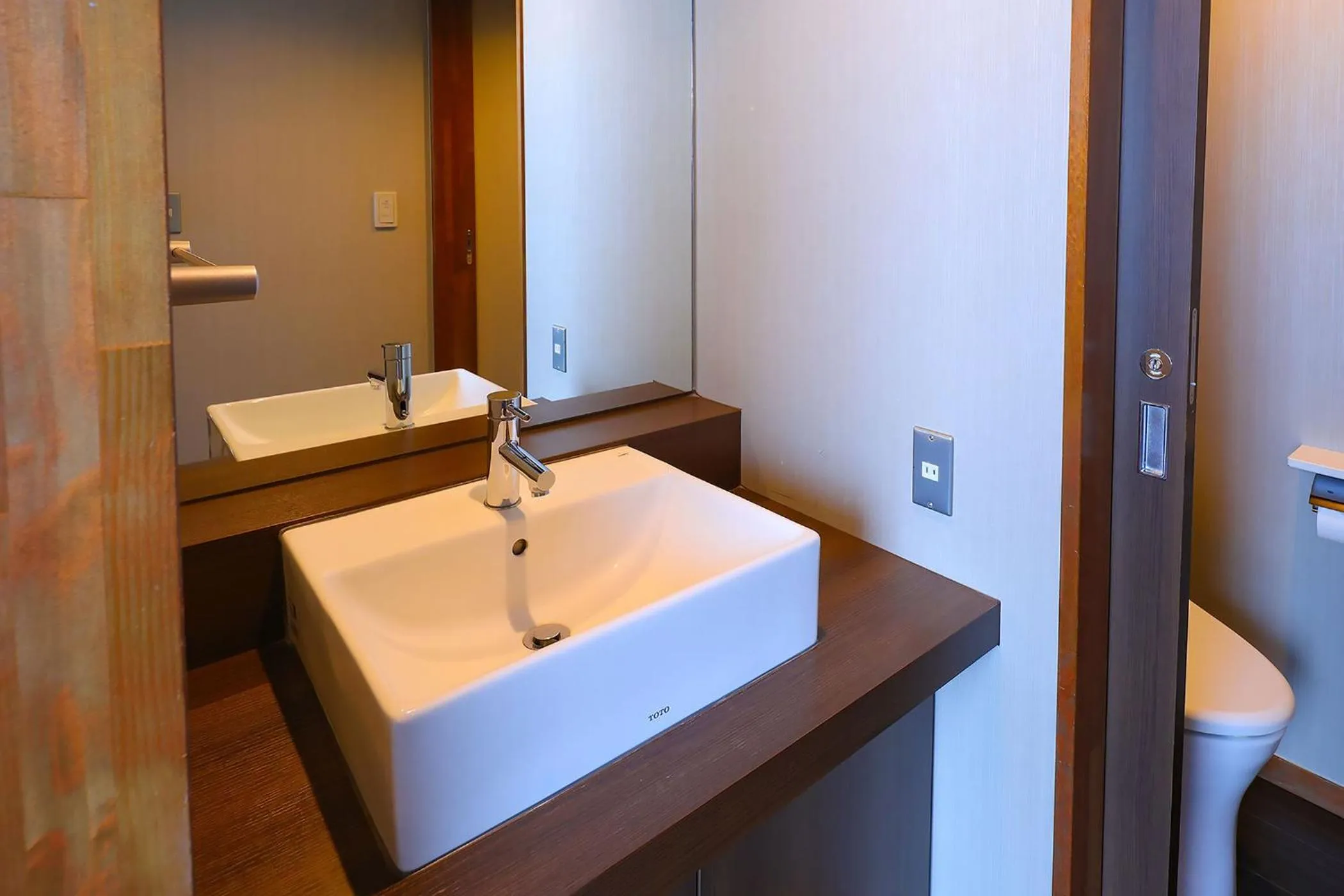 Ooedo Onsen Monogatari Premium Atami