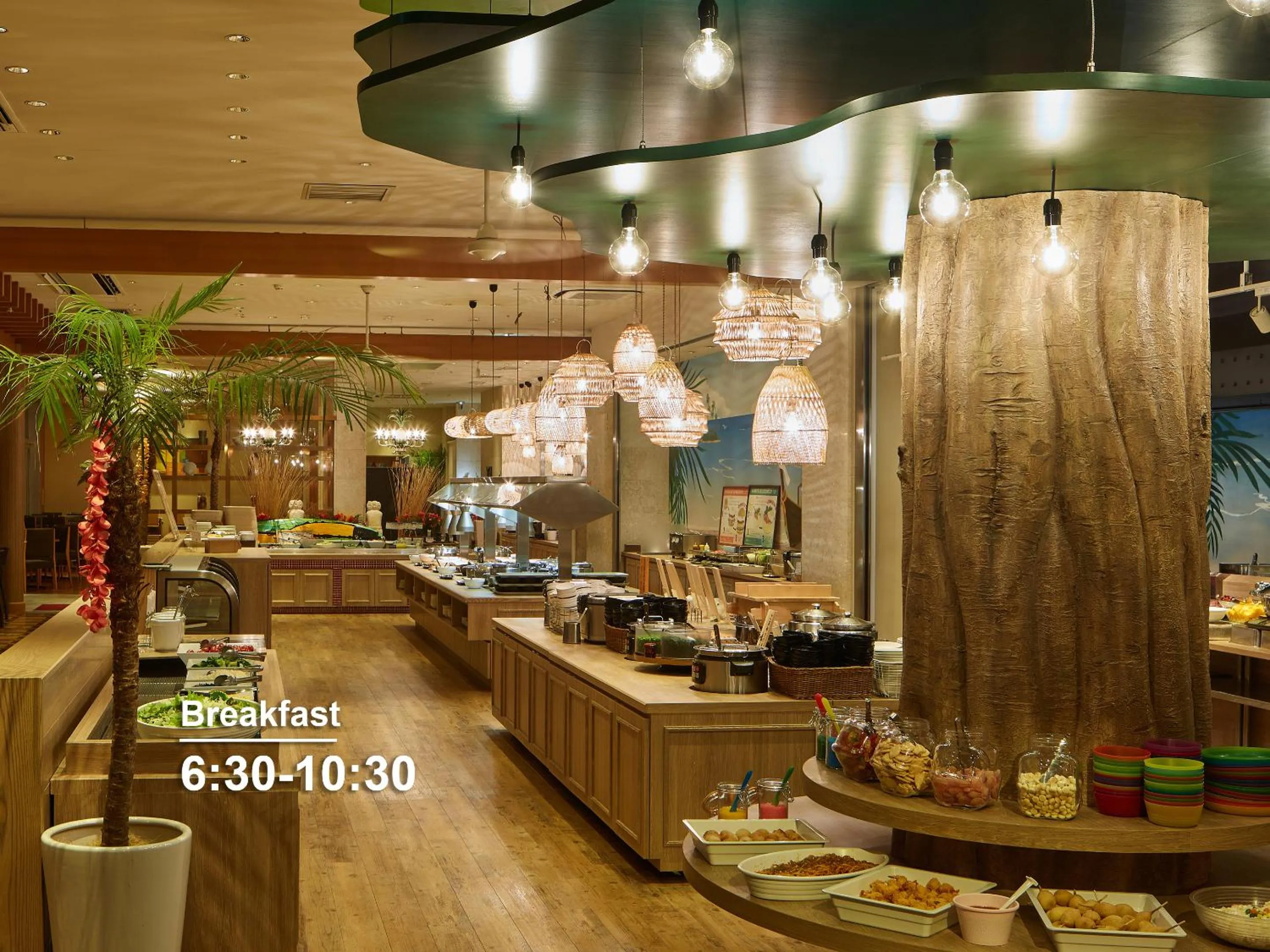 Food in Mitsui Garden Hotel Prana Tokyo Bay