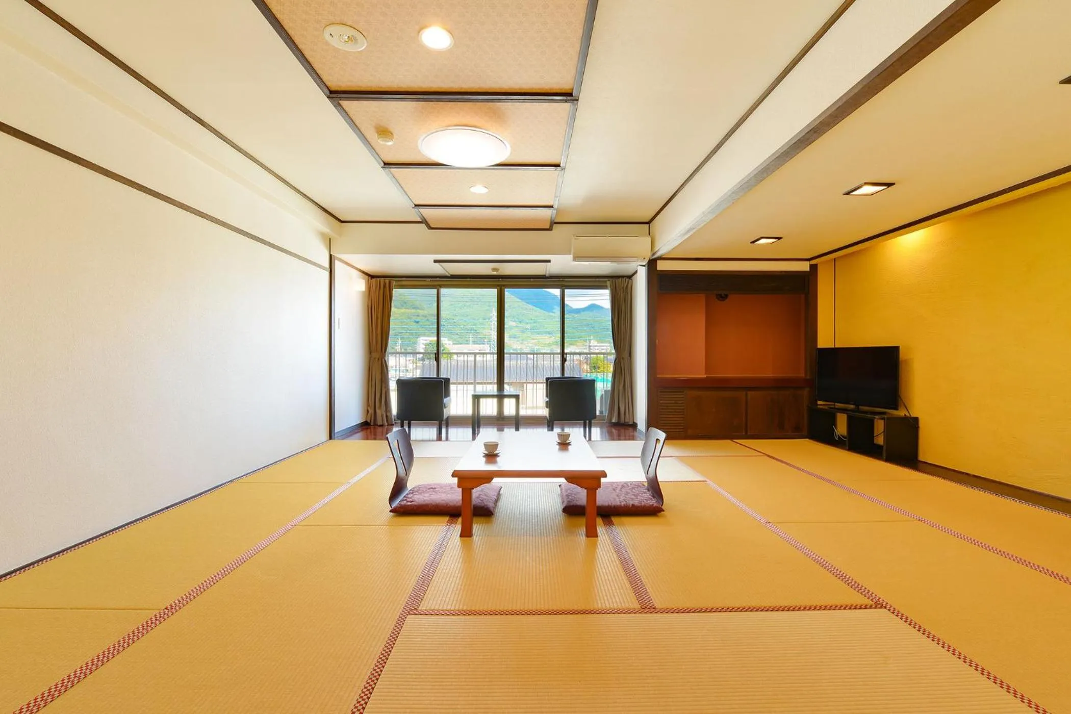 Ooedo Onsen Monogatari Hotel Shinko