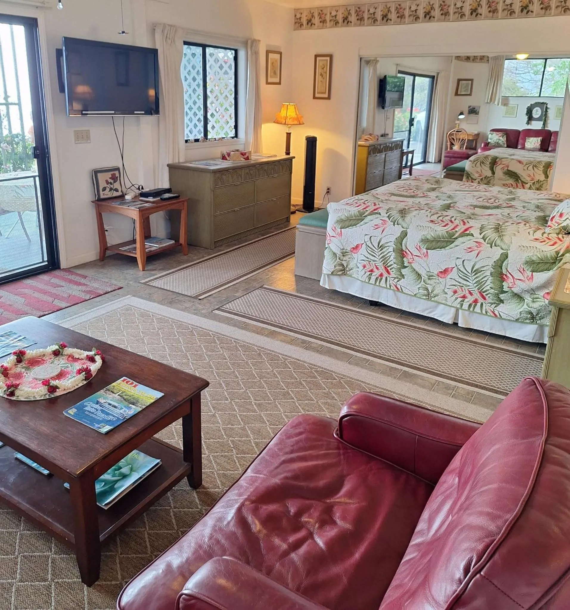 Bed in Belle Vue Kona Inc