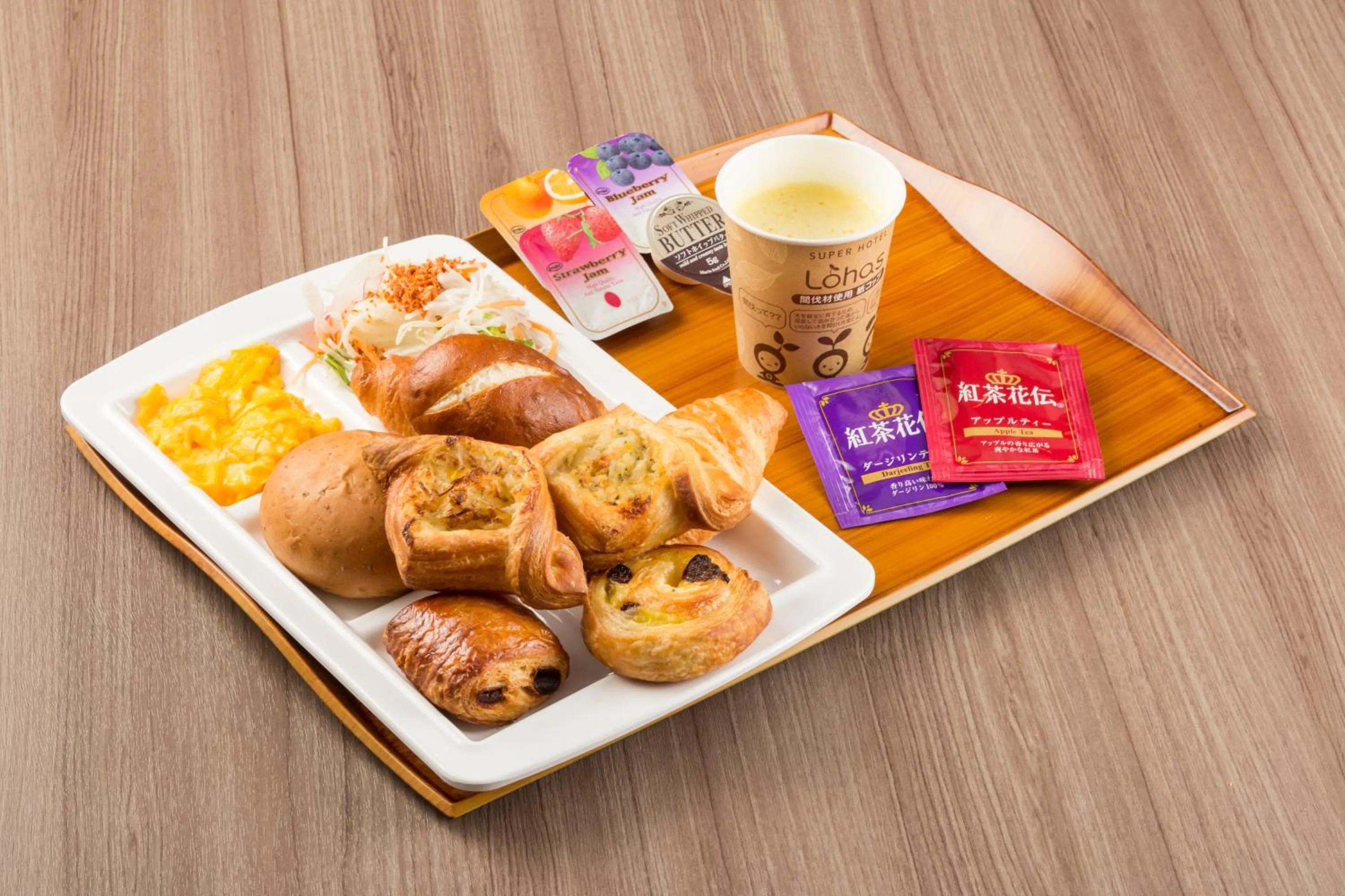 Buffet breakfast in Super Hotel Totsuka Eki Higashiguchi