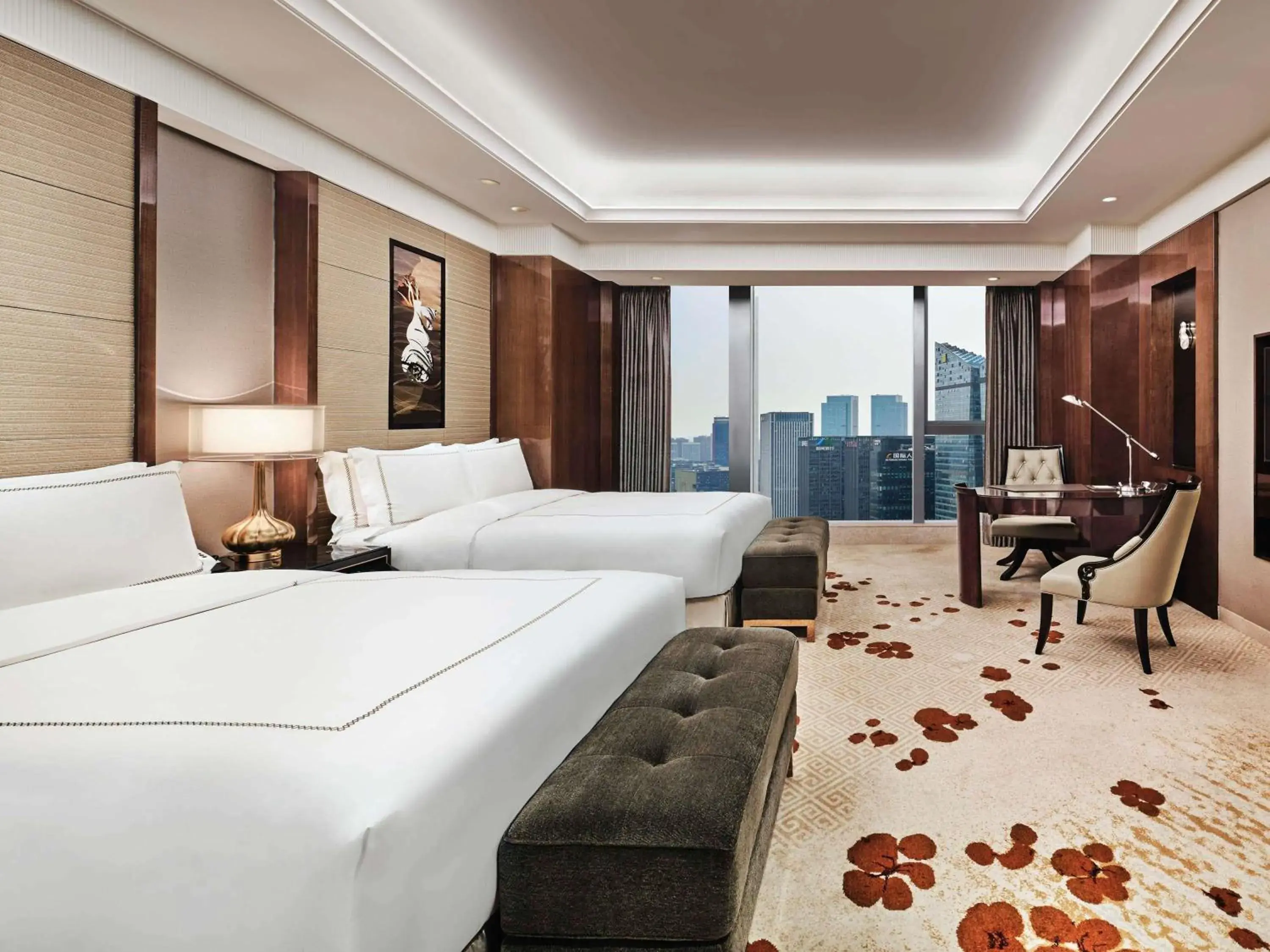 Fairmont Gold Twin Room with 2 Queens in Fairmont Chengdu Fairmont Gold Twin Room with 2 Queens in Fairmont Chengdu