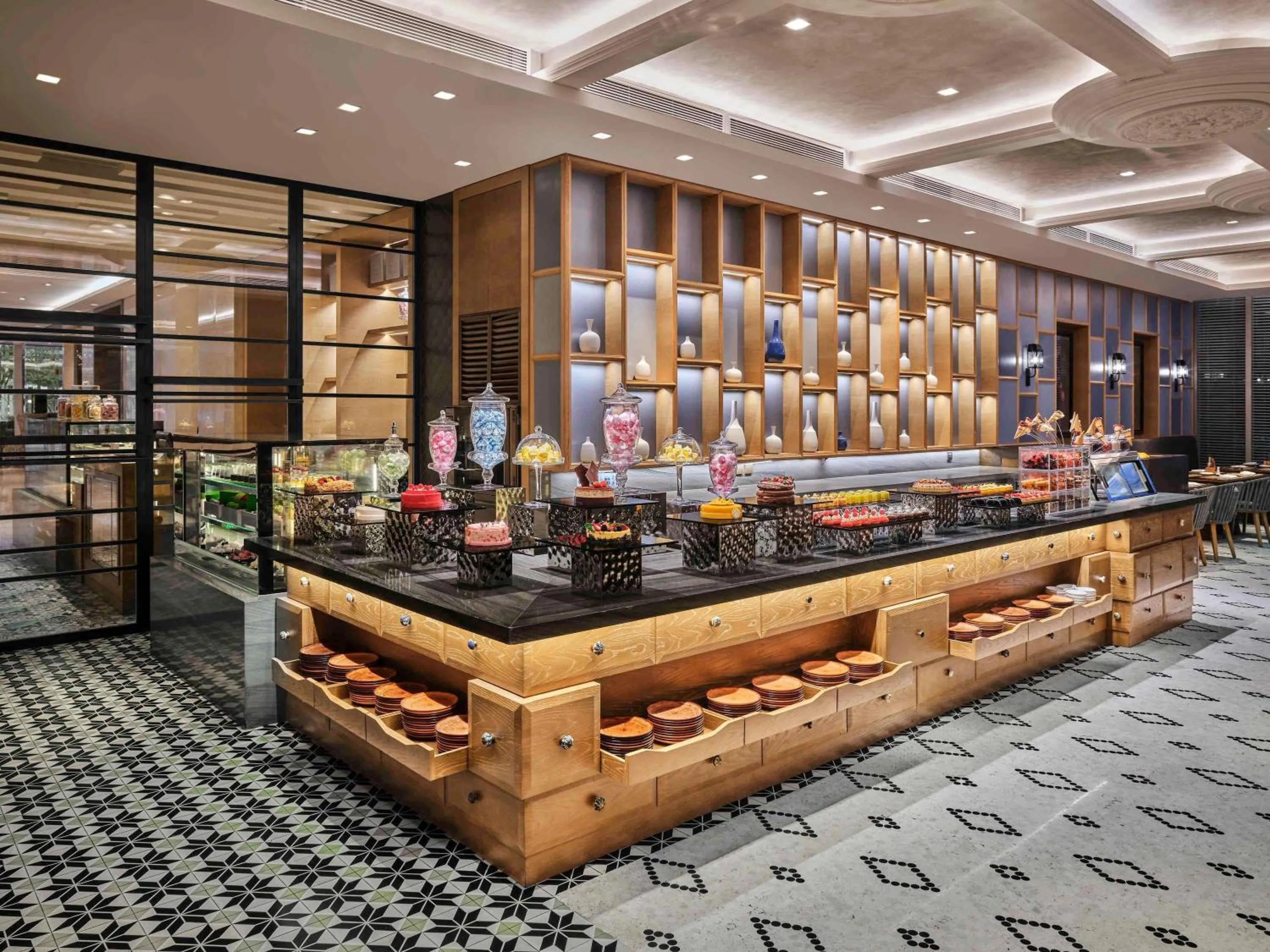 Restaurant/places to eat in Fairmont Chengdu