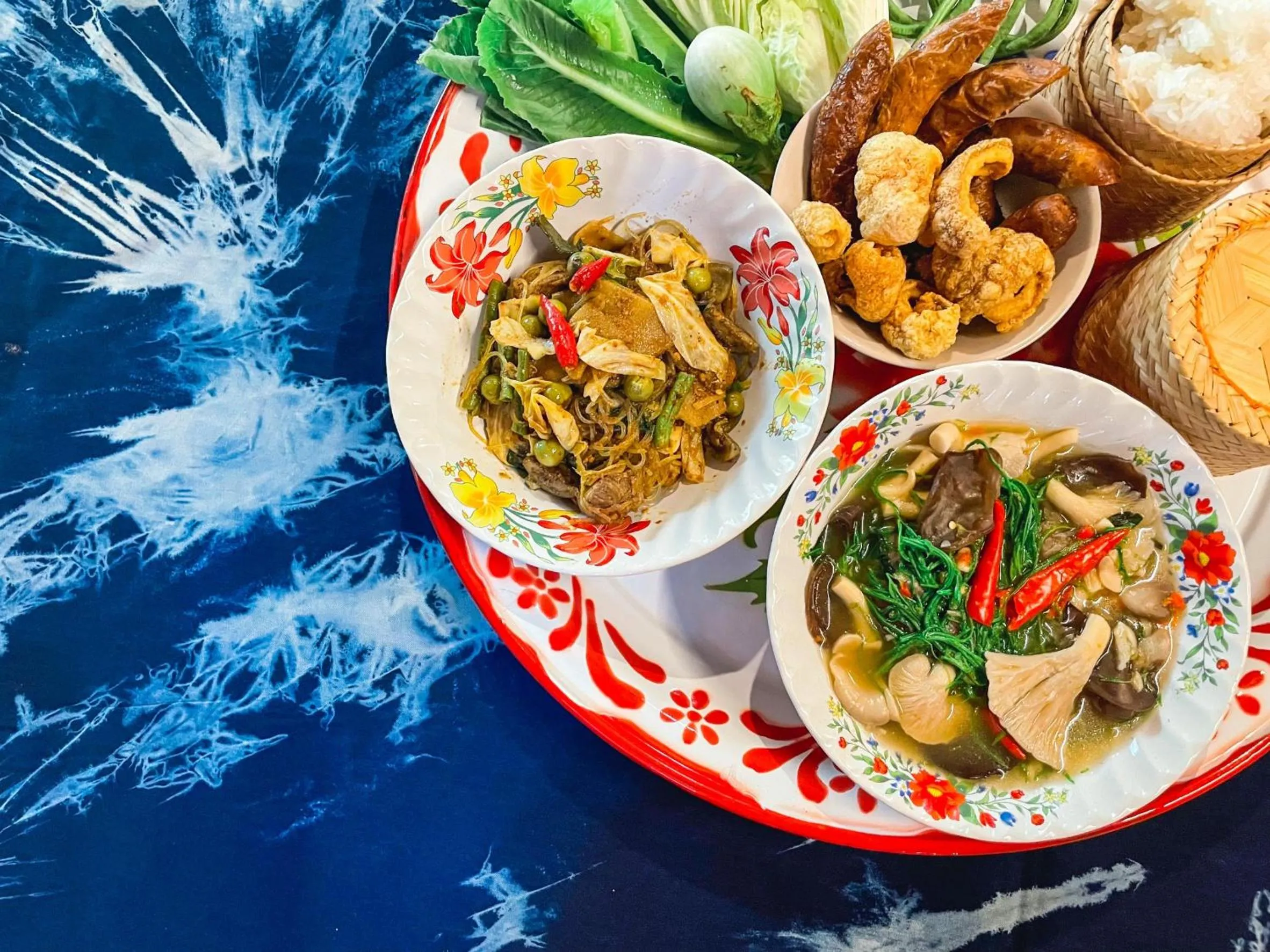 Restaurant/places to eat in Baanthep Antique Homestay