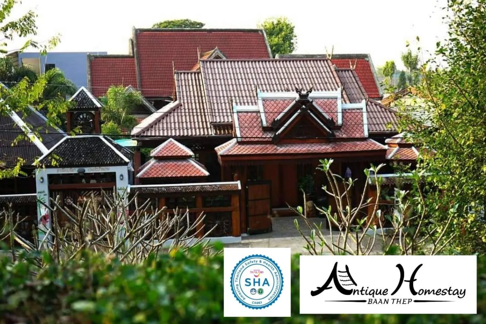 Property building in Baanthep Antique Homestay