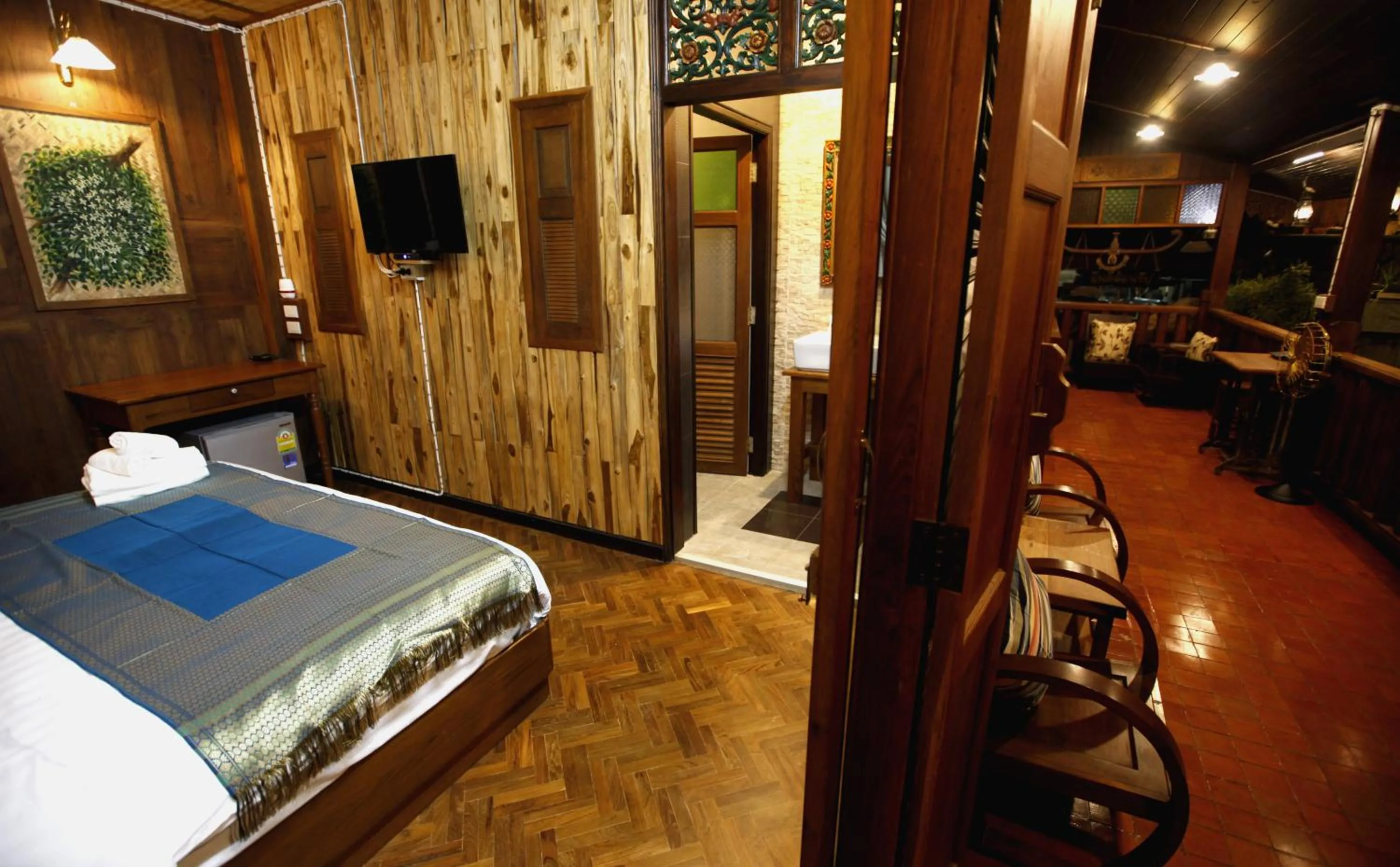 Bed in Baanthep Antique Homestay