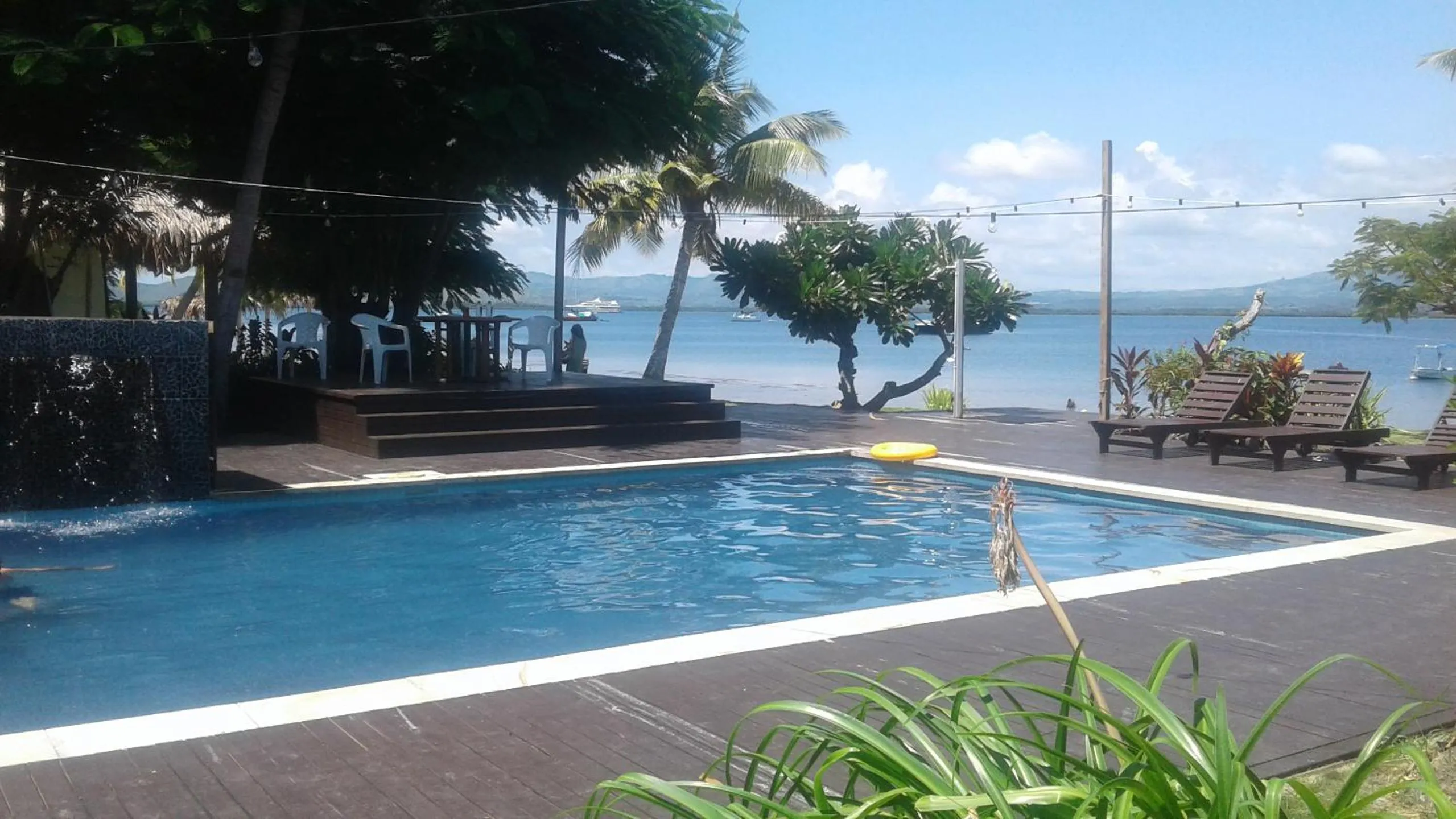 Pool view in Belo Vula Island Resort Pte Limited