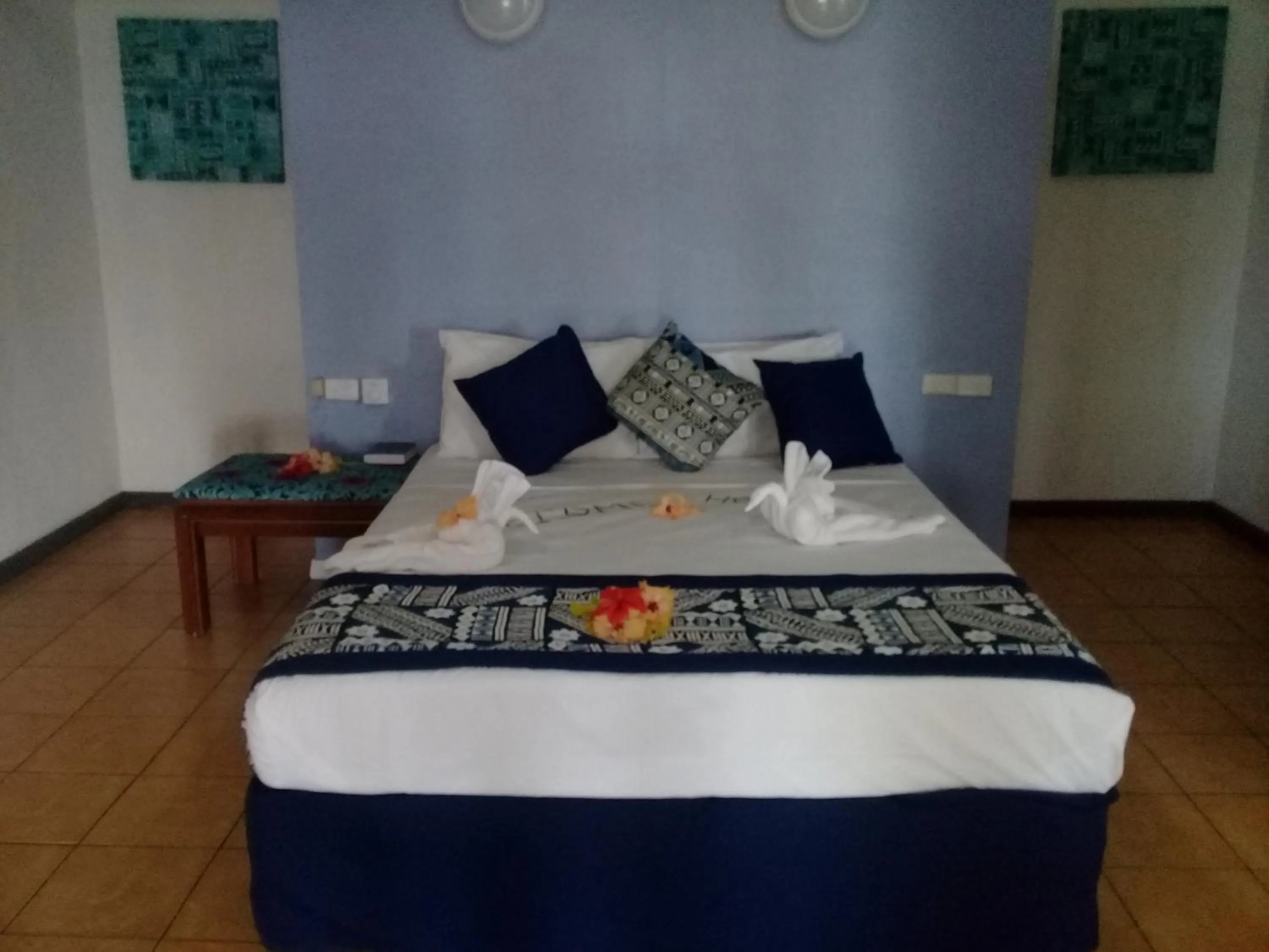 Bed in Belo Vula Island Resort Pte Limited