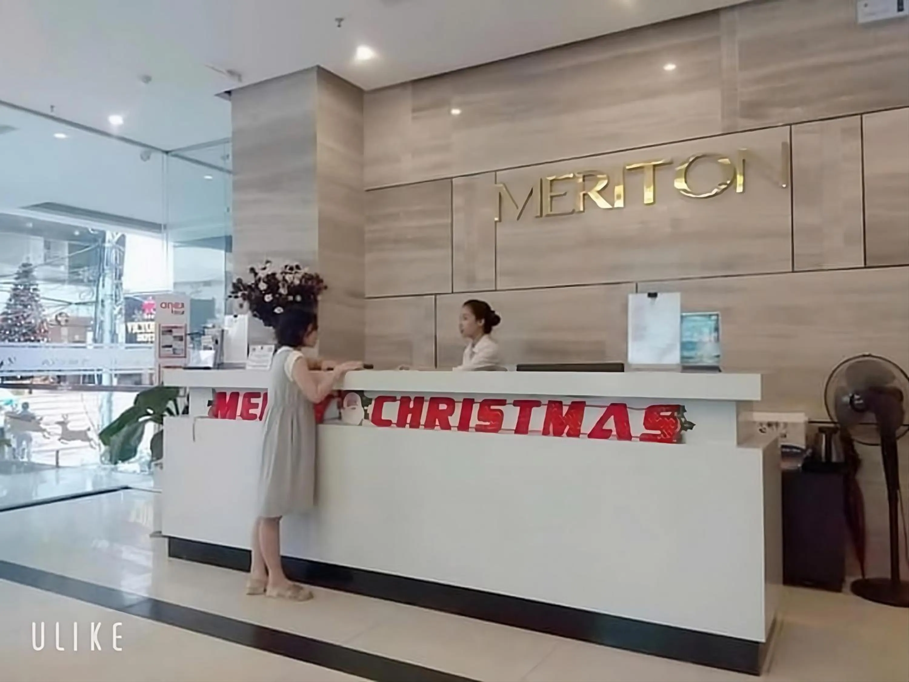 Lobby or reception in La Sera Hotel