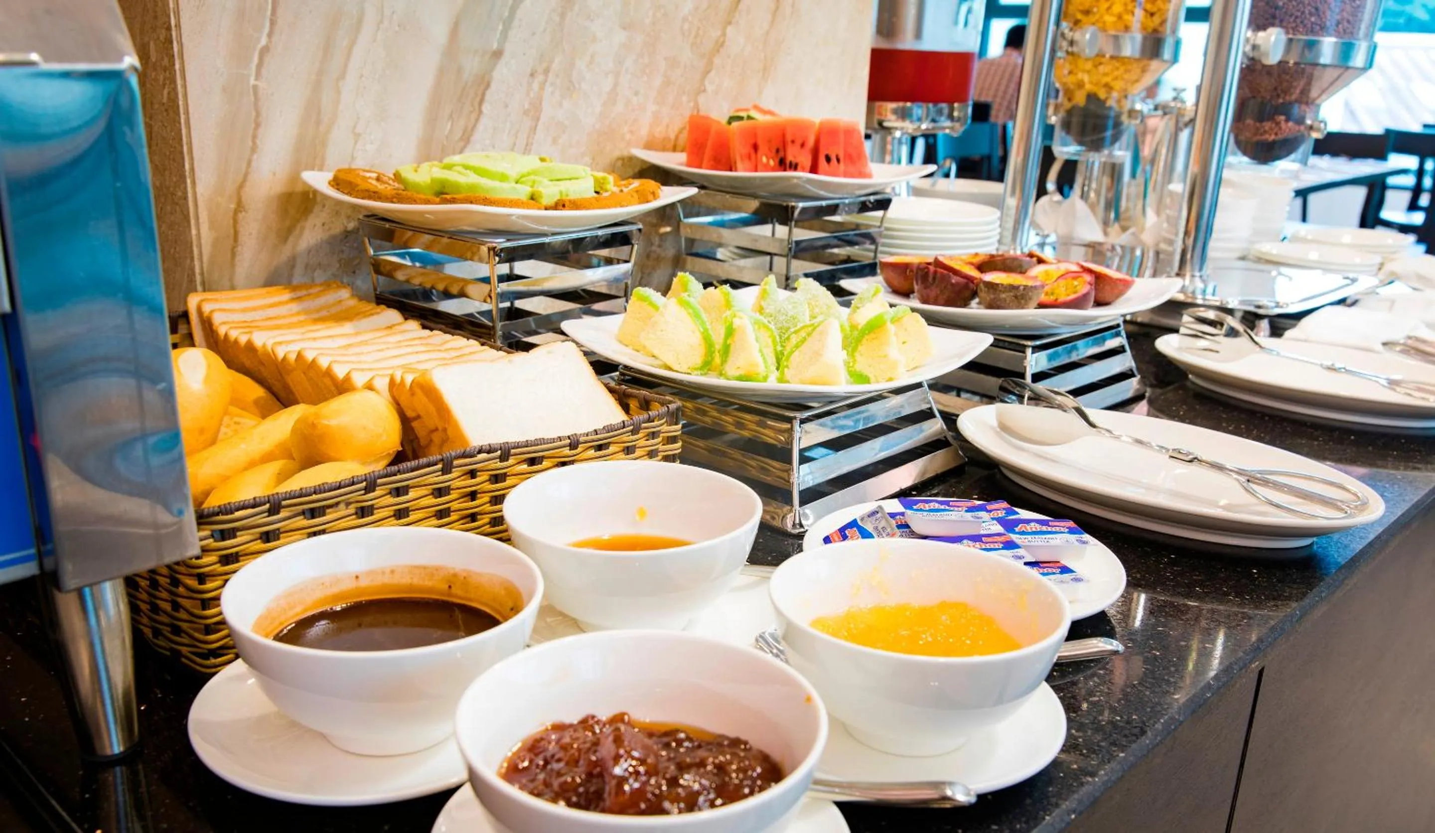 Restaurant/places to eat in Meriton Hotel Nha Trang