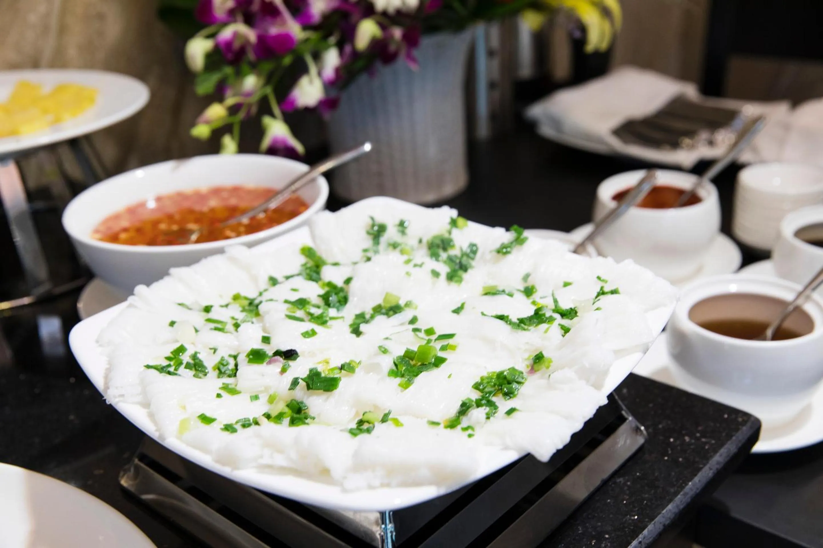 Restaurant/places to eat in Meriton Hotel Nha Trang