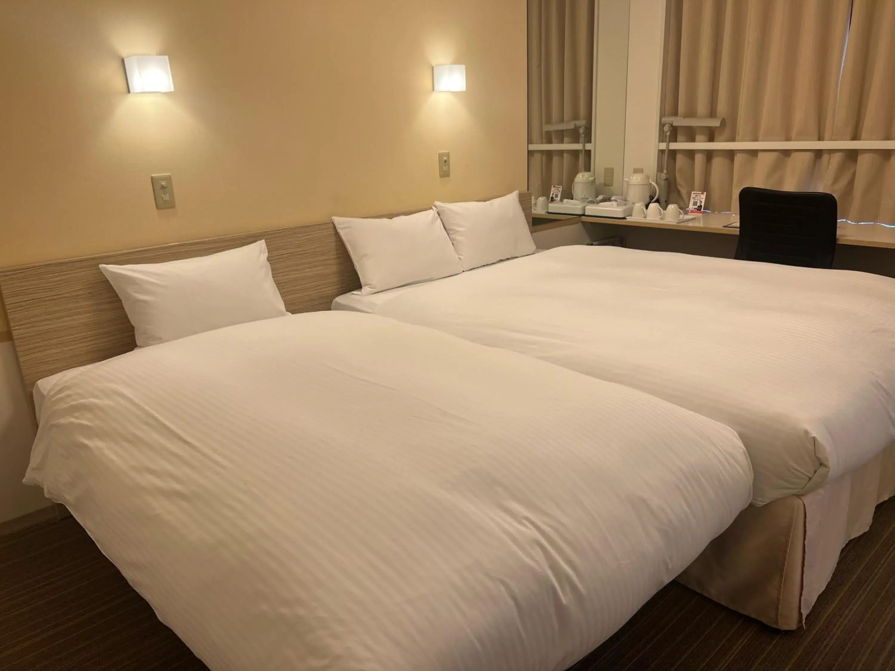 Standard Family Room in Smile Hotel Shirakawa Standard Family Room in Smile Hotel Shirakawa