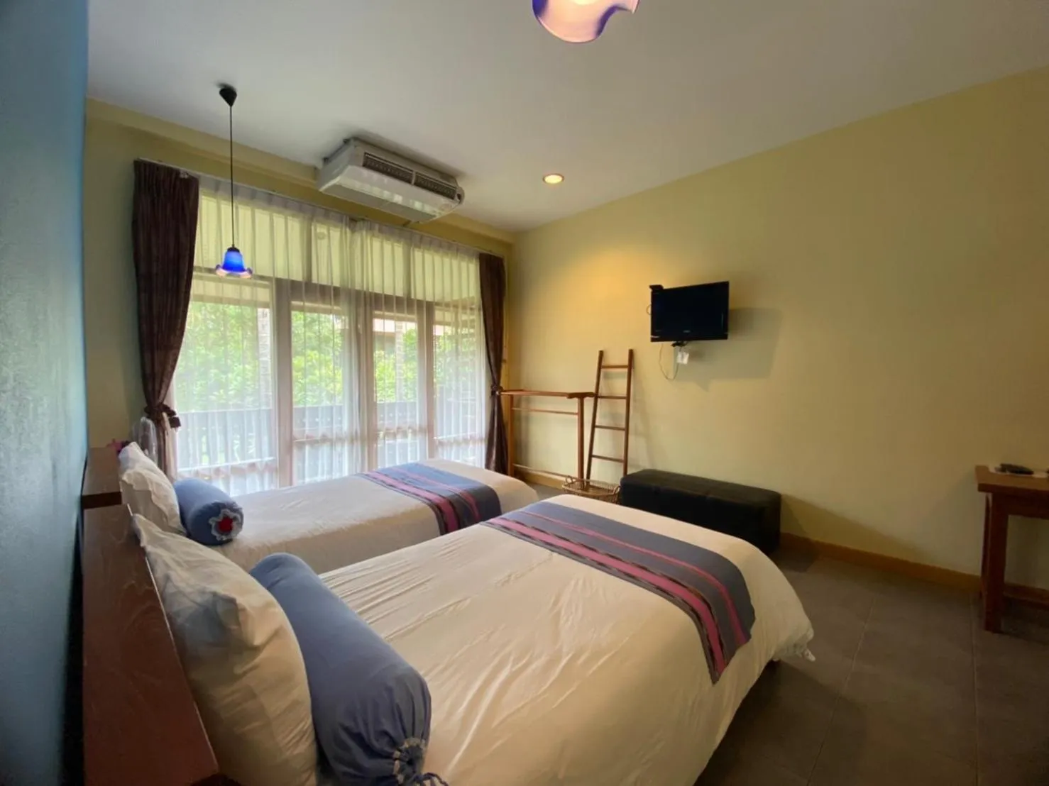 Bed in AuangKham Resort