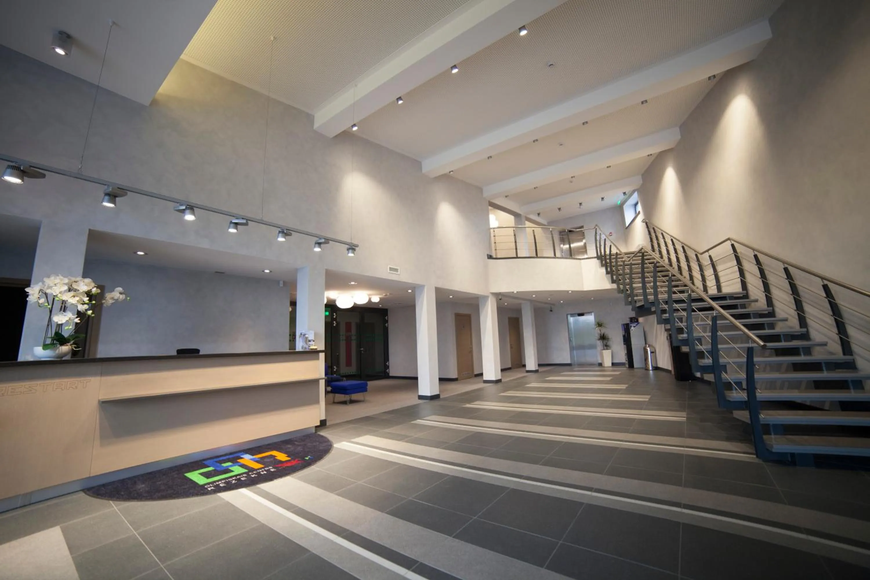 Lobby or reception in Restart