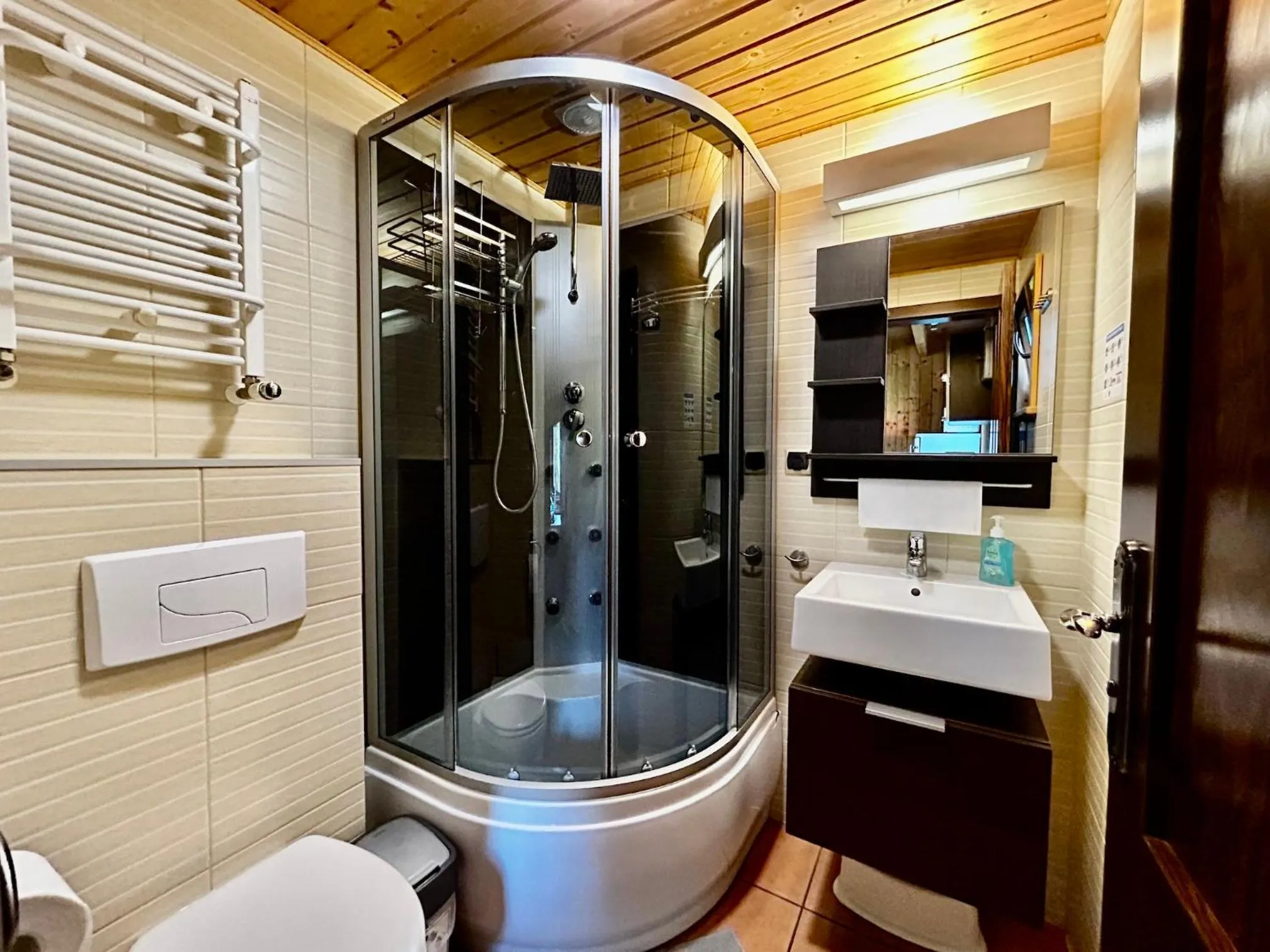 Bathroom in Domki Wczasowe Papaya