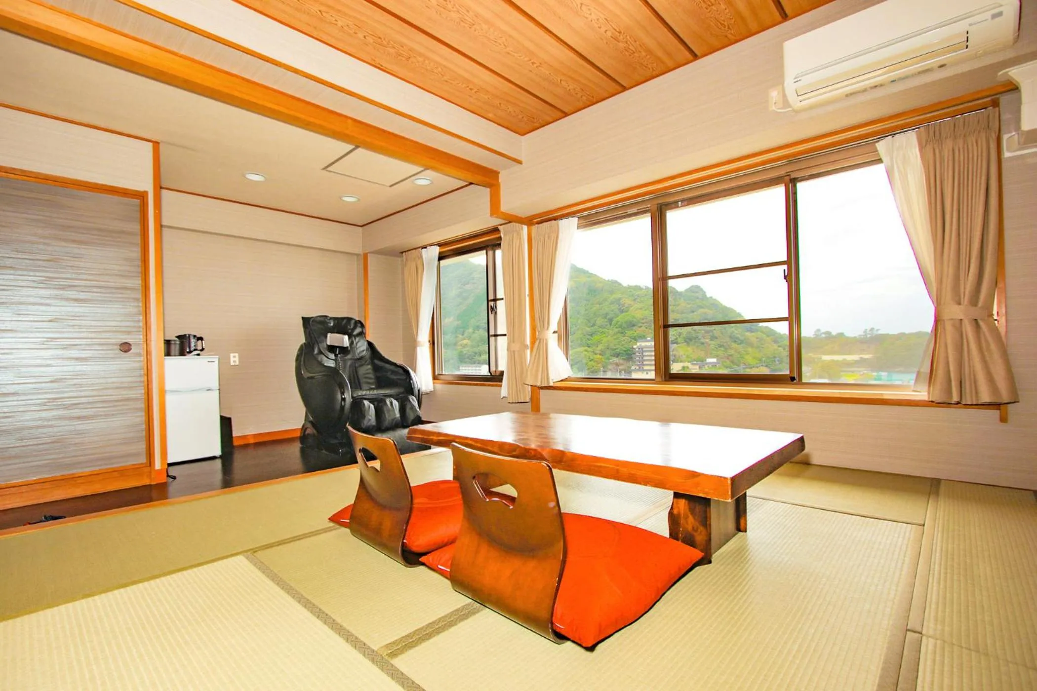 Ooedo Onsen Monogatari Toi Marine Hotel