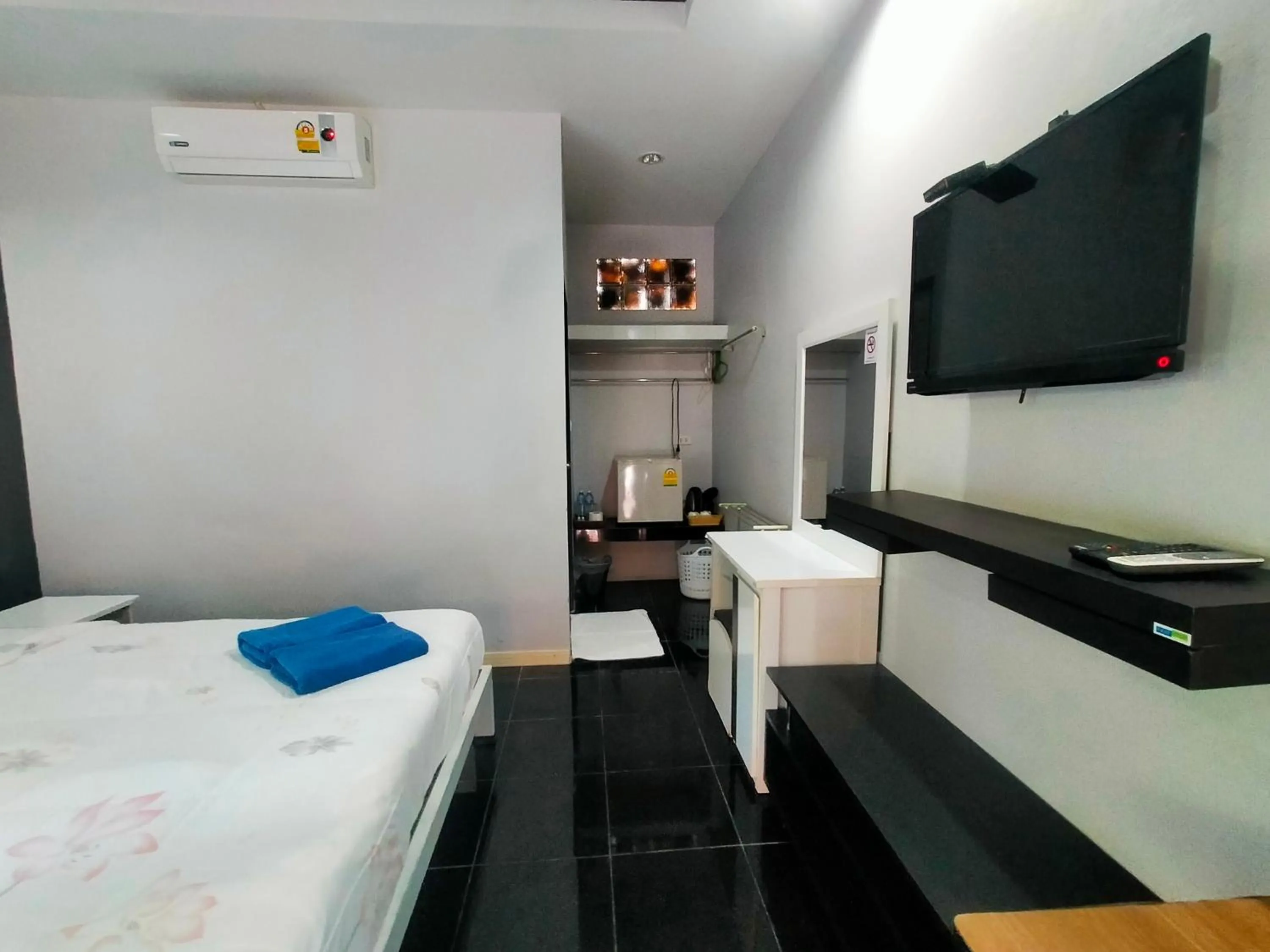 Bed in Nemo 2 Resort