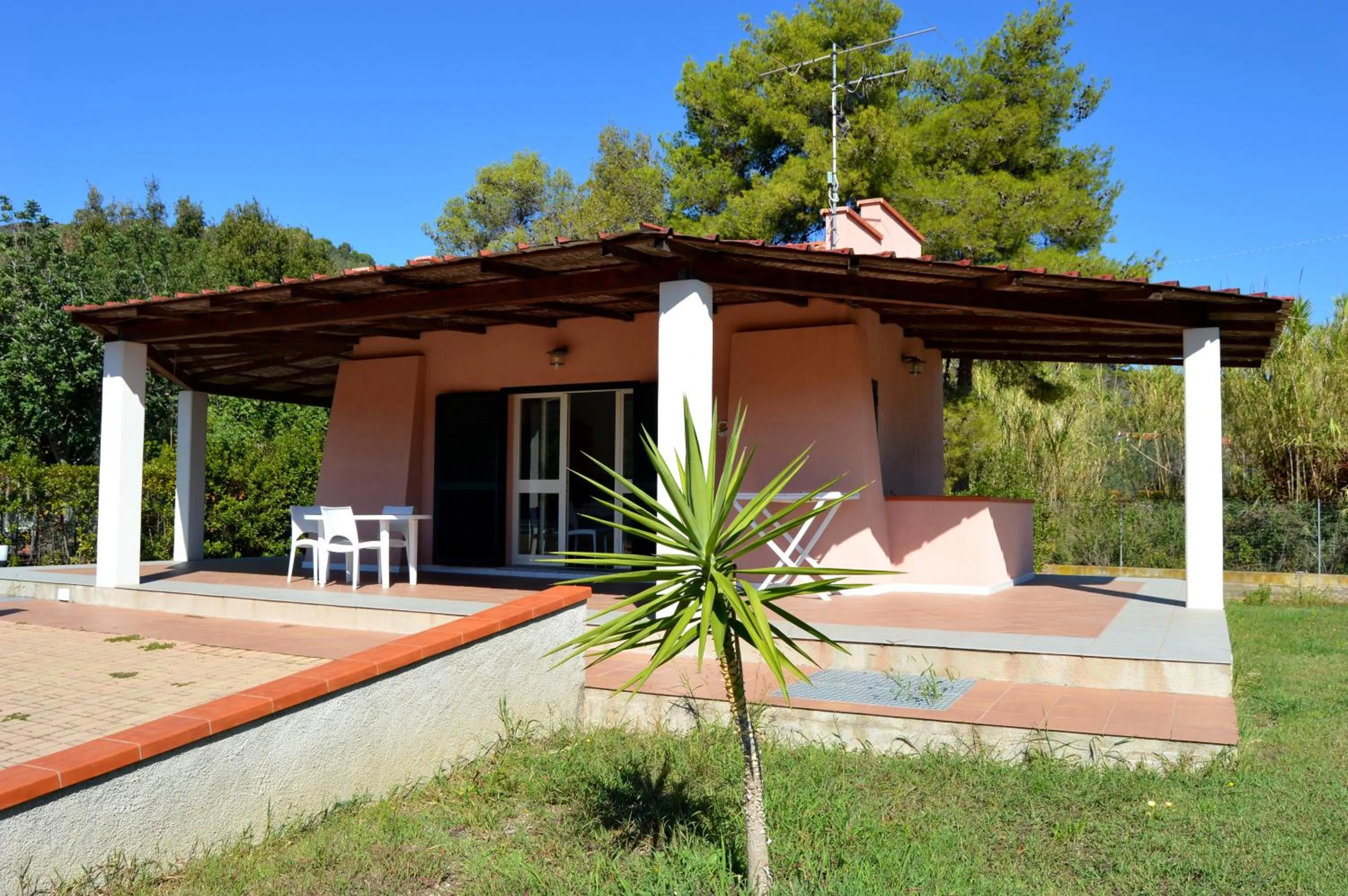 Property building in Pozzo al Moro Village