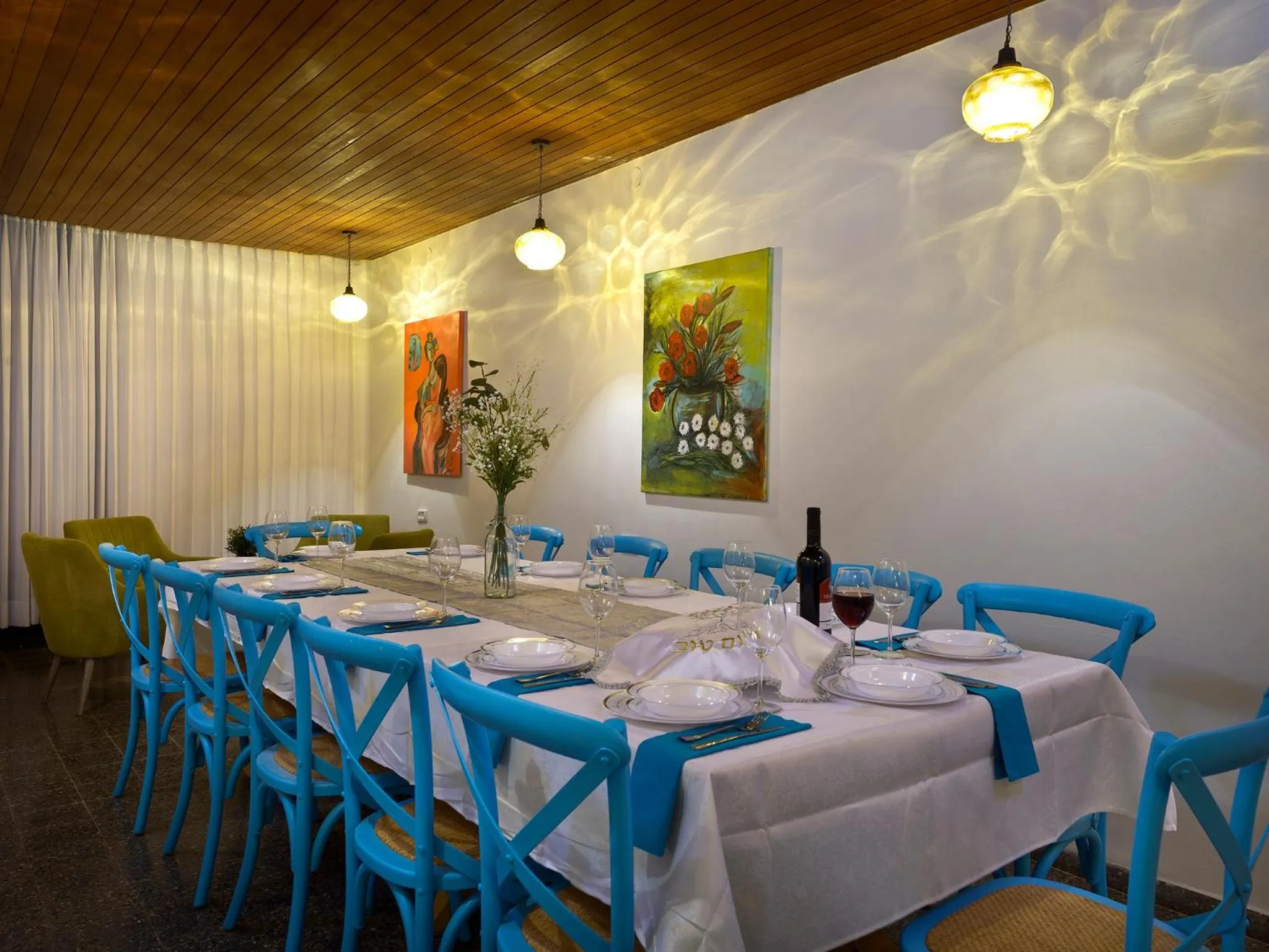 Communal lounge/ TV room in EretZefat