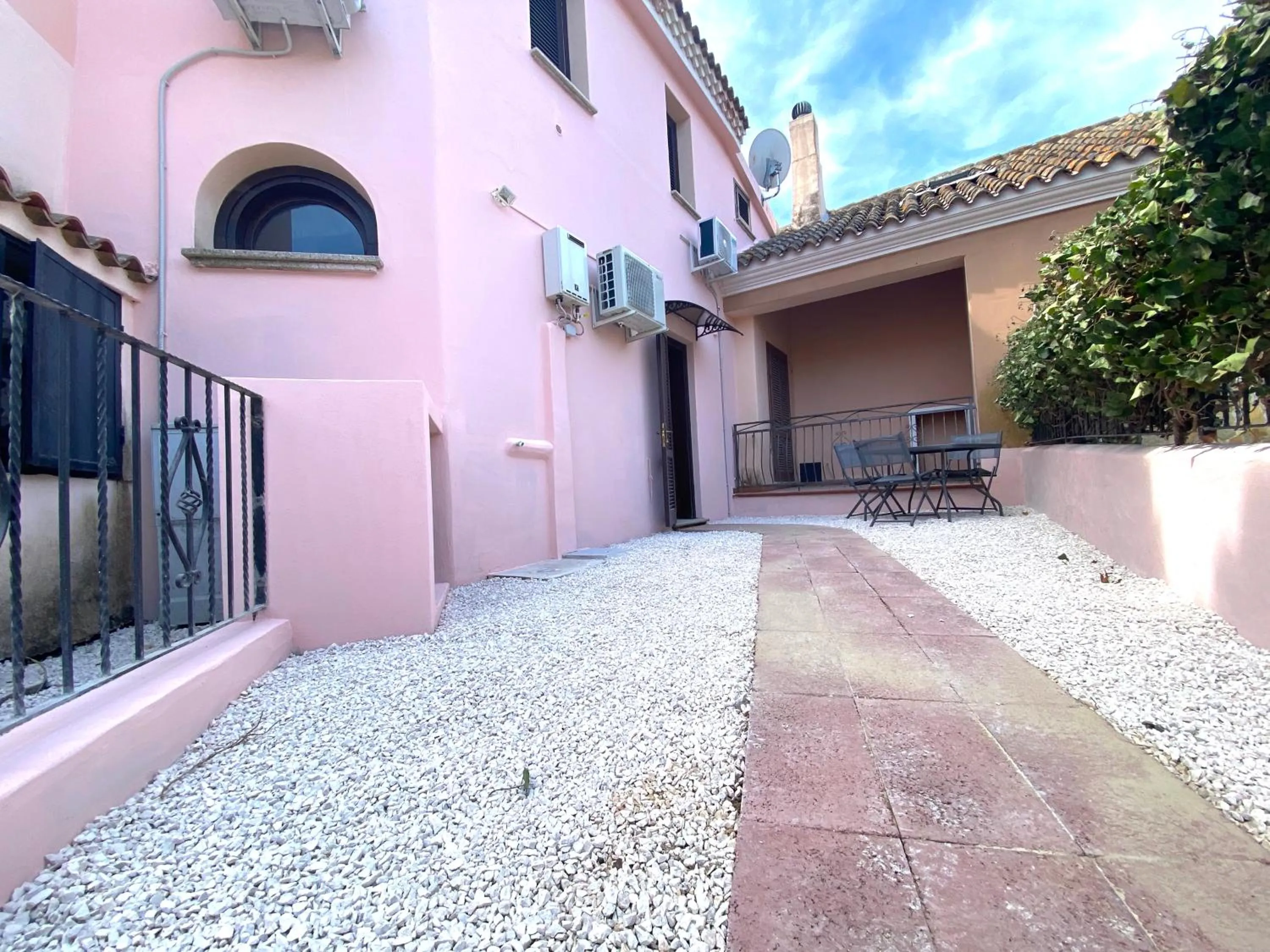 Property building in La Coccinella al mare