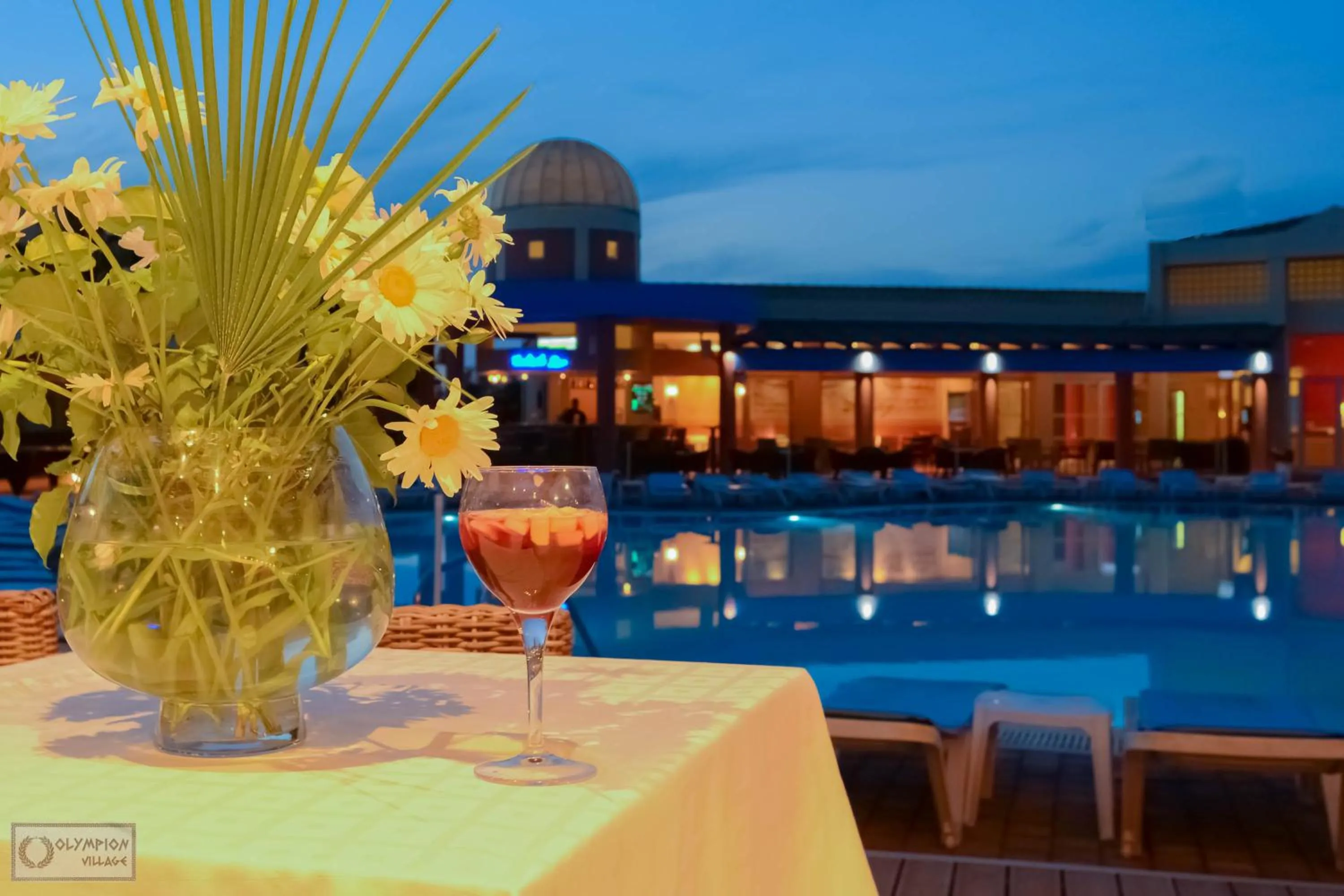 Restaurant/places to eat in Olympion Village