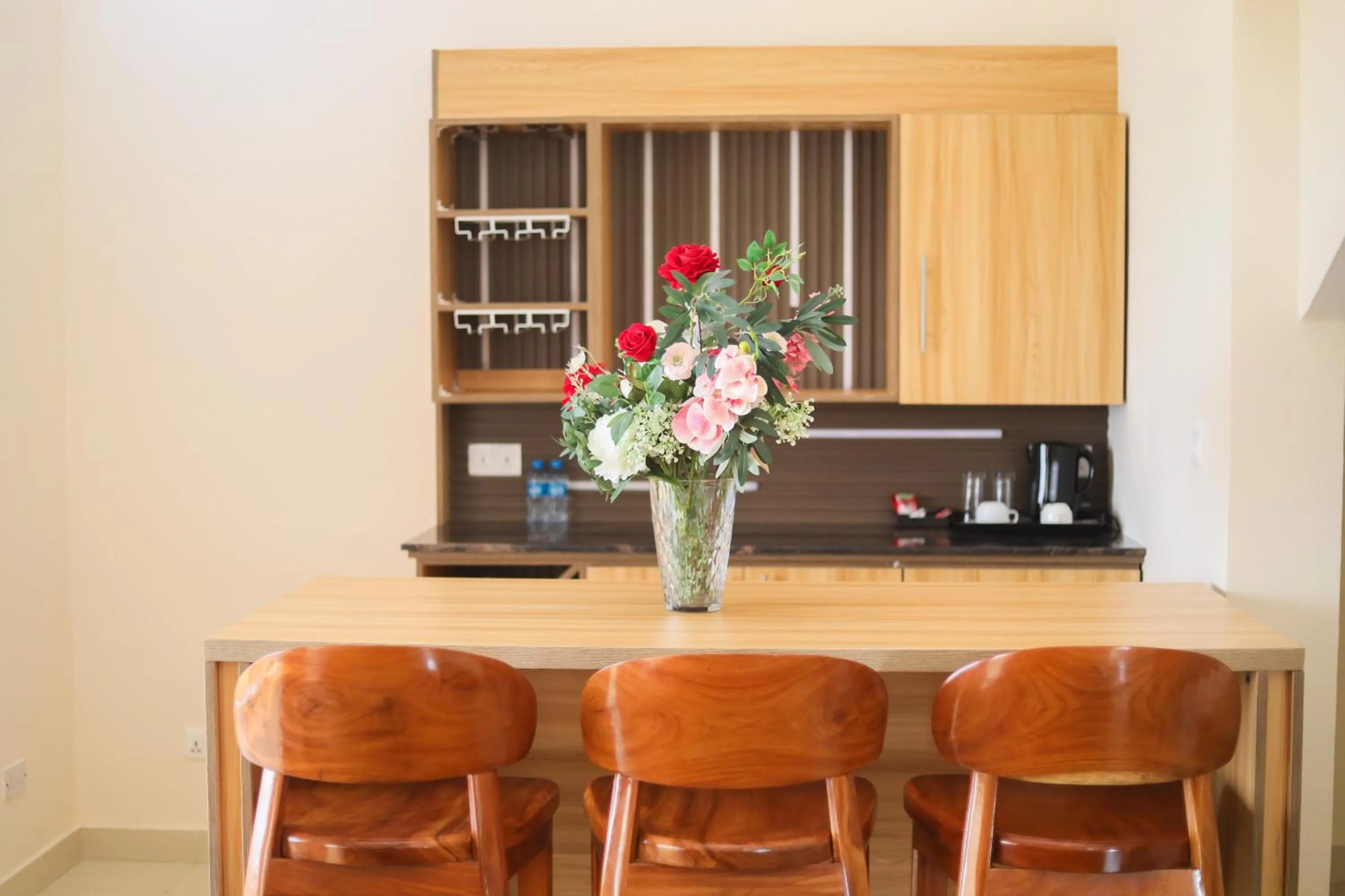 Dining area in Hotel Barmoi