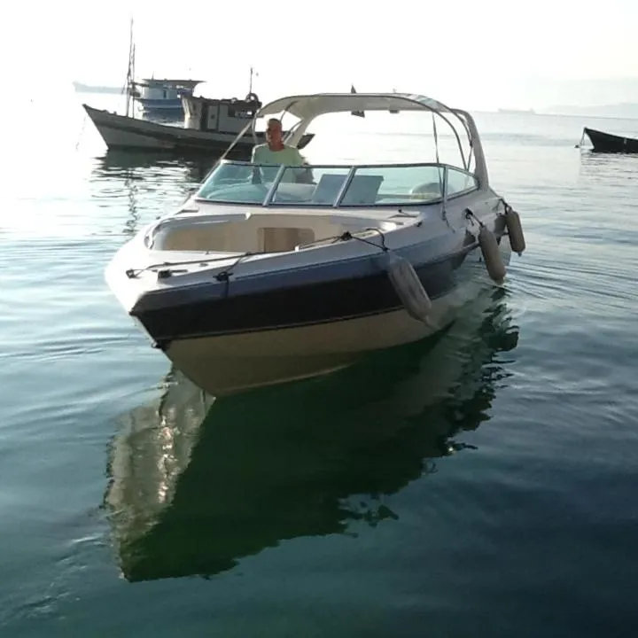 Property building in Vila Pedra Mar