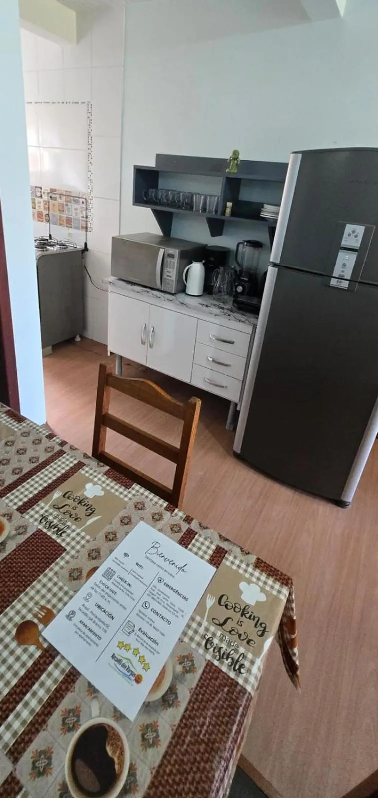 Dining area in Recanto Dos Vargas - Seu refúgio em Floripa com atendimento dos anfitriões