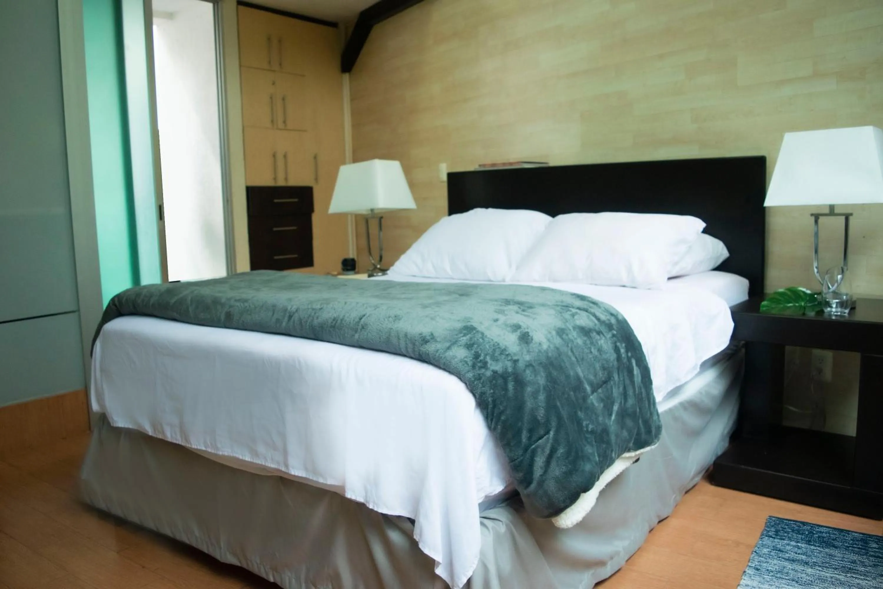 Bed in Giakor Suites - Gran Jardín