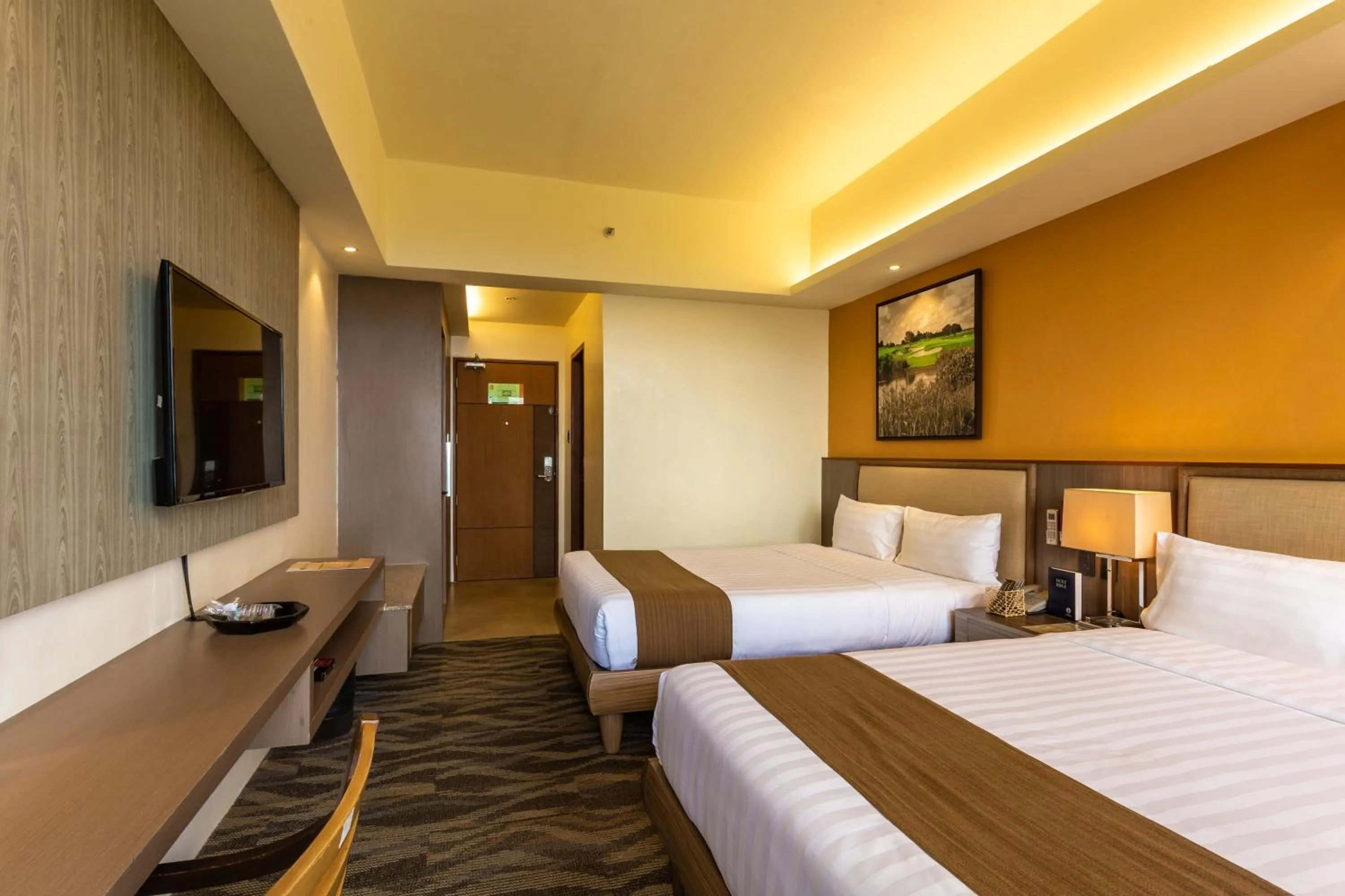 Bedroom, Bed in Splendido Tagaytay Hotel and Country Club