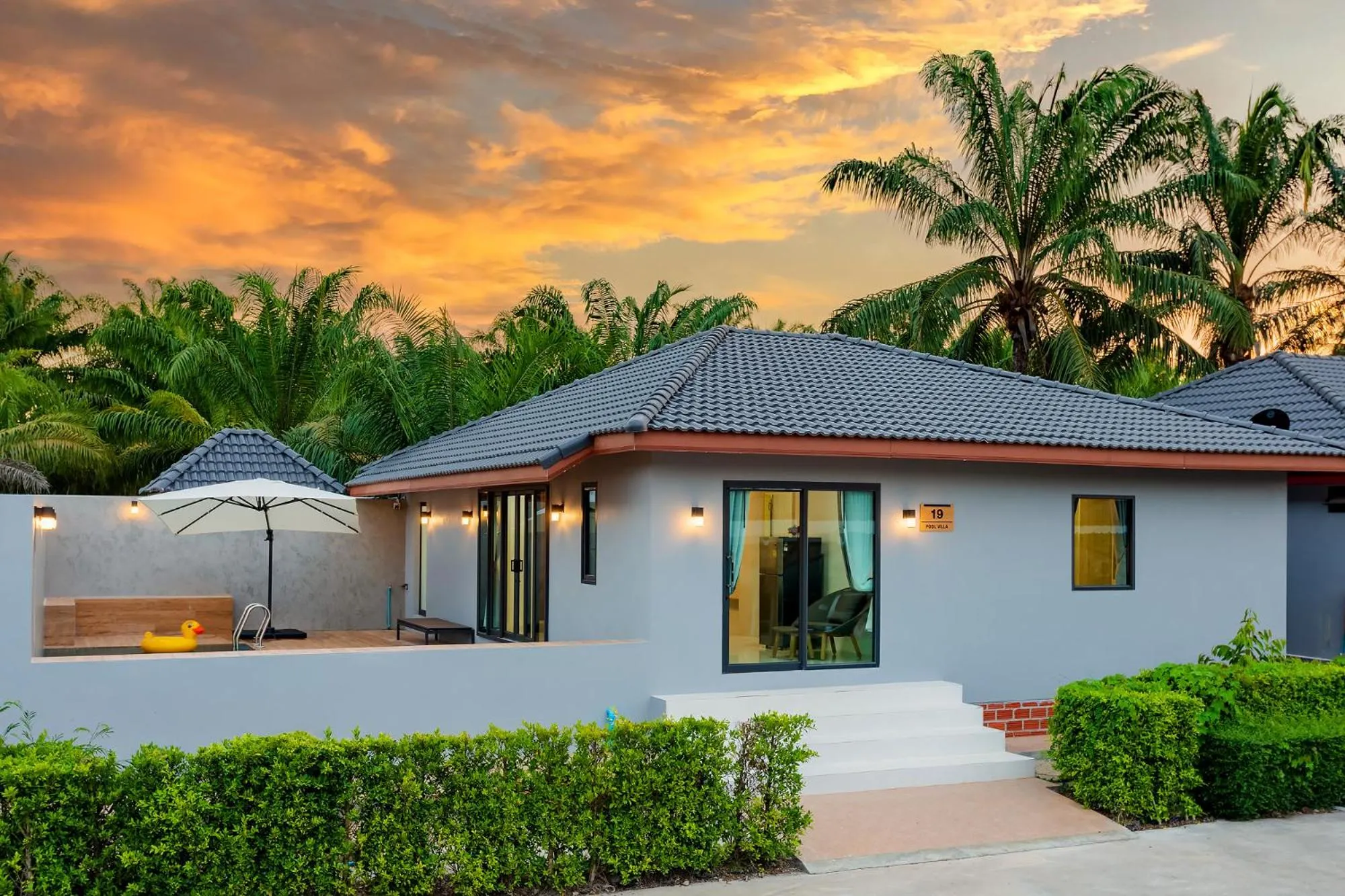 Property building in Neenlawat Riverside