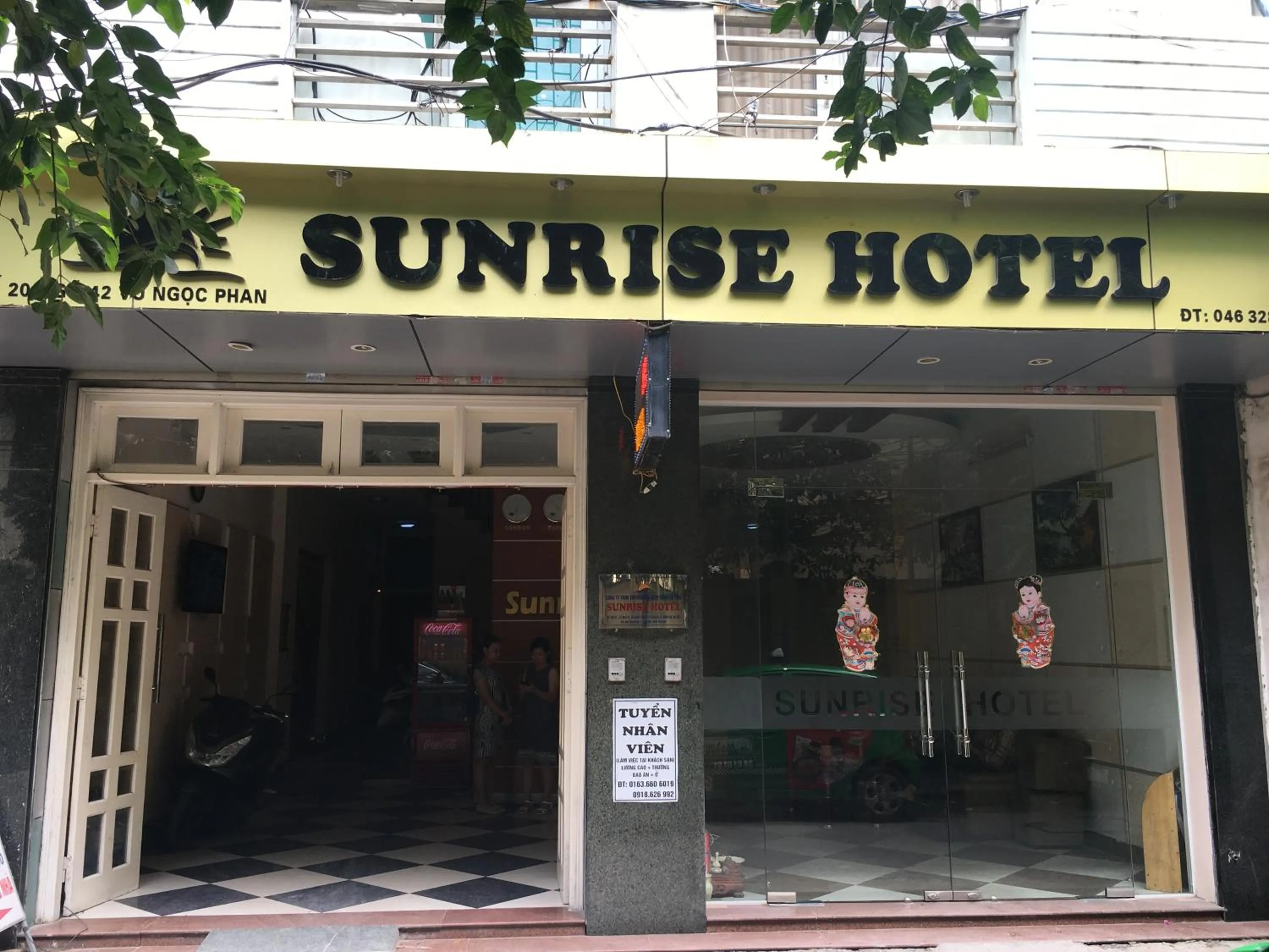 Sunrise Hotel