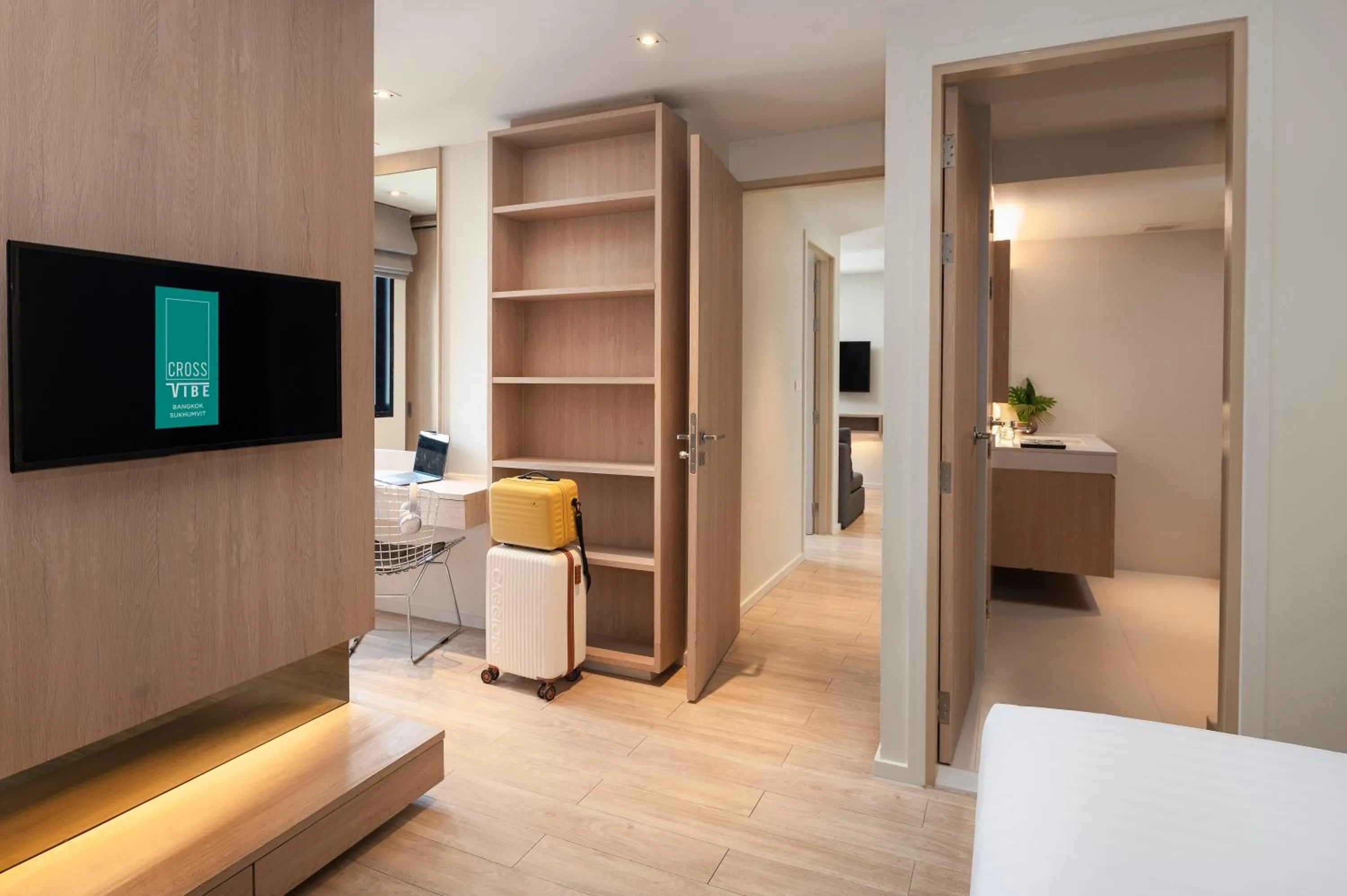 Living room, Bed in Cross Vibe Bangkok Sukhumvit