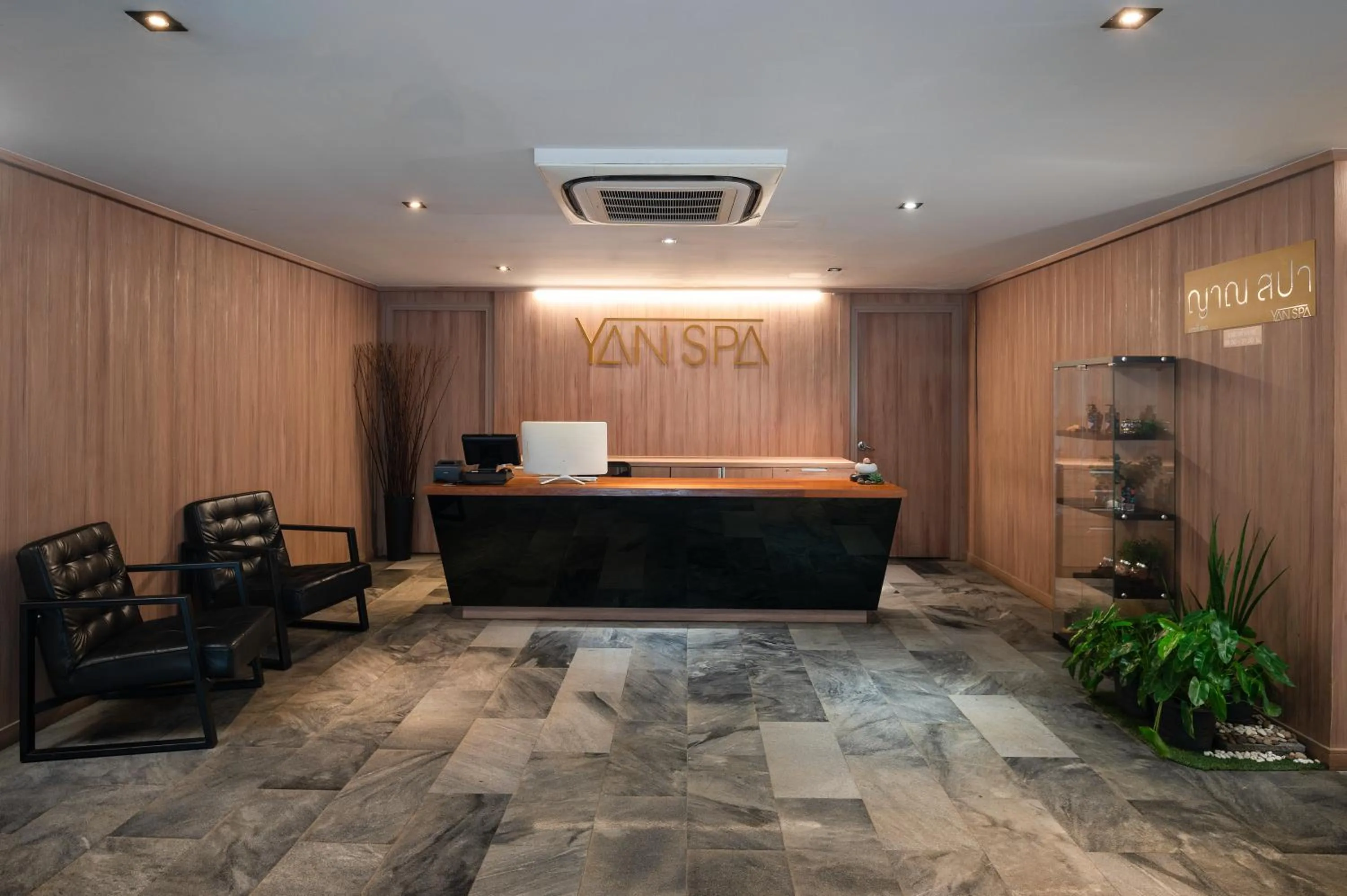 Spa and wellness centre/facilities in Cross Vibe Bangkok Sukhumvit