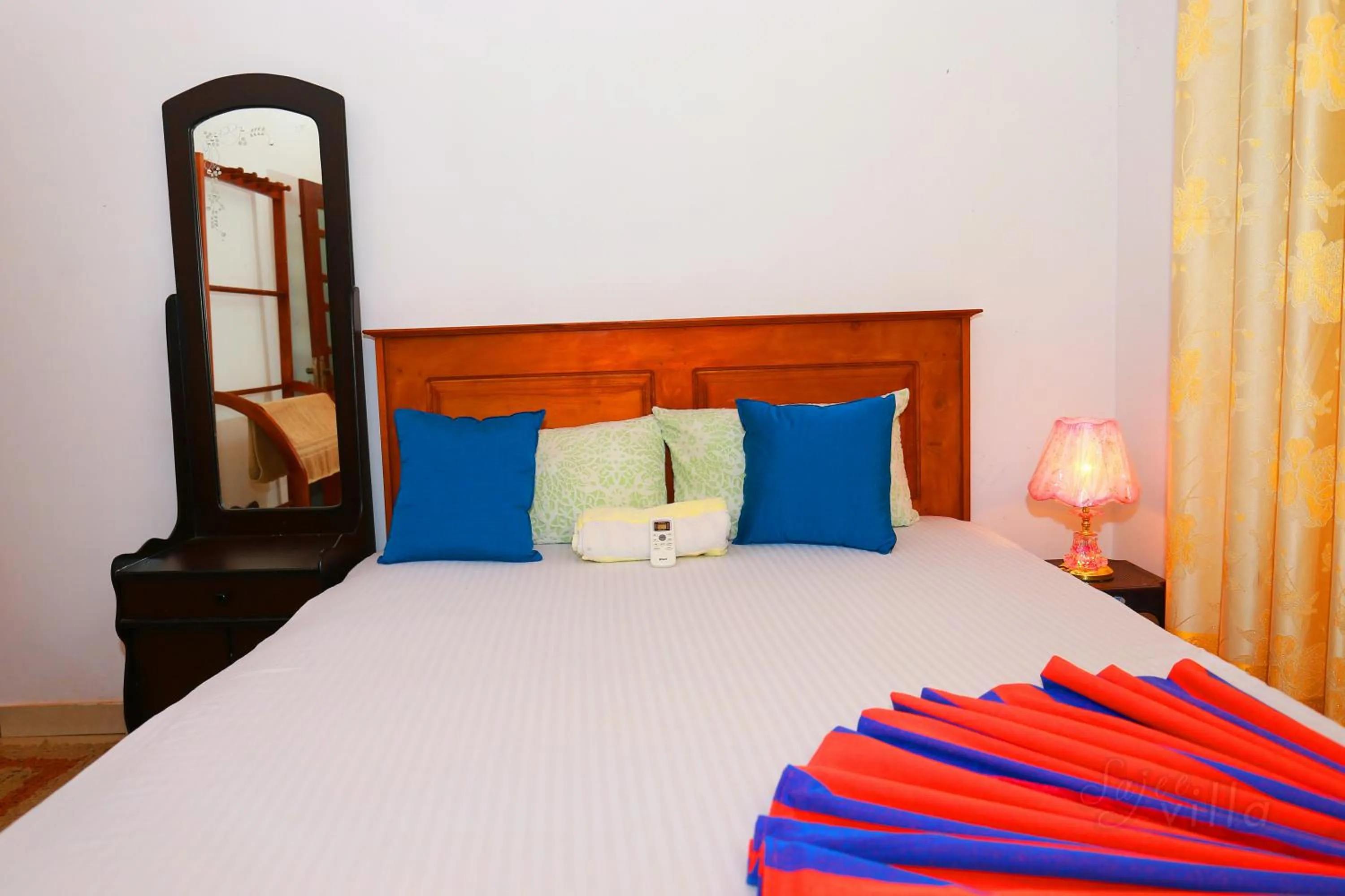 Bed in Sajee Villa
