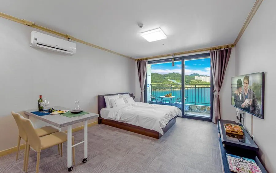 Bedroom, Bed in Onda D'oro Hostel