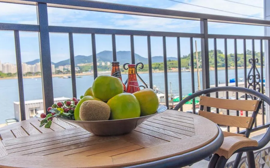 Balcony/Terrace in Onda D'oro Hostel
