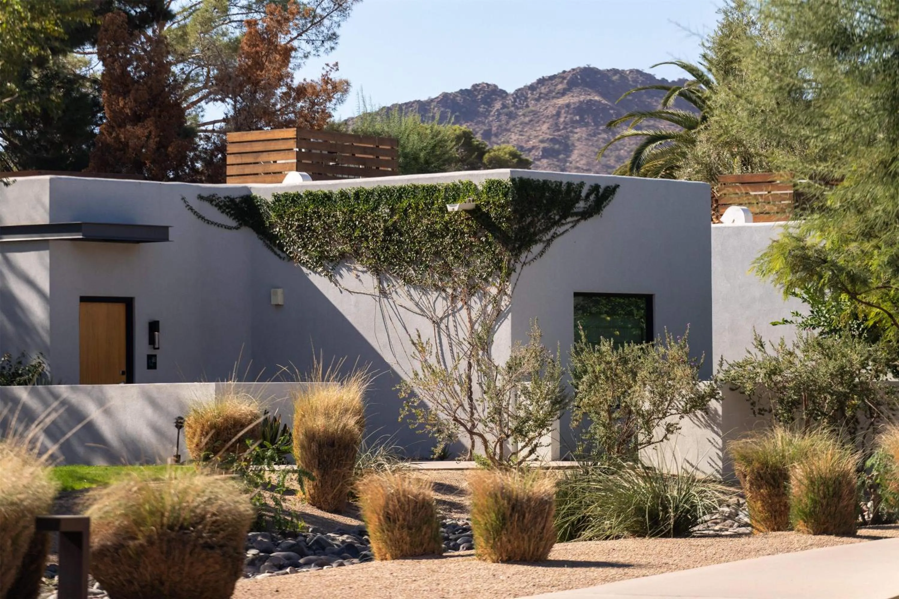 Property building in Andaz Scottsdale Resort & Bungalows