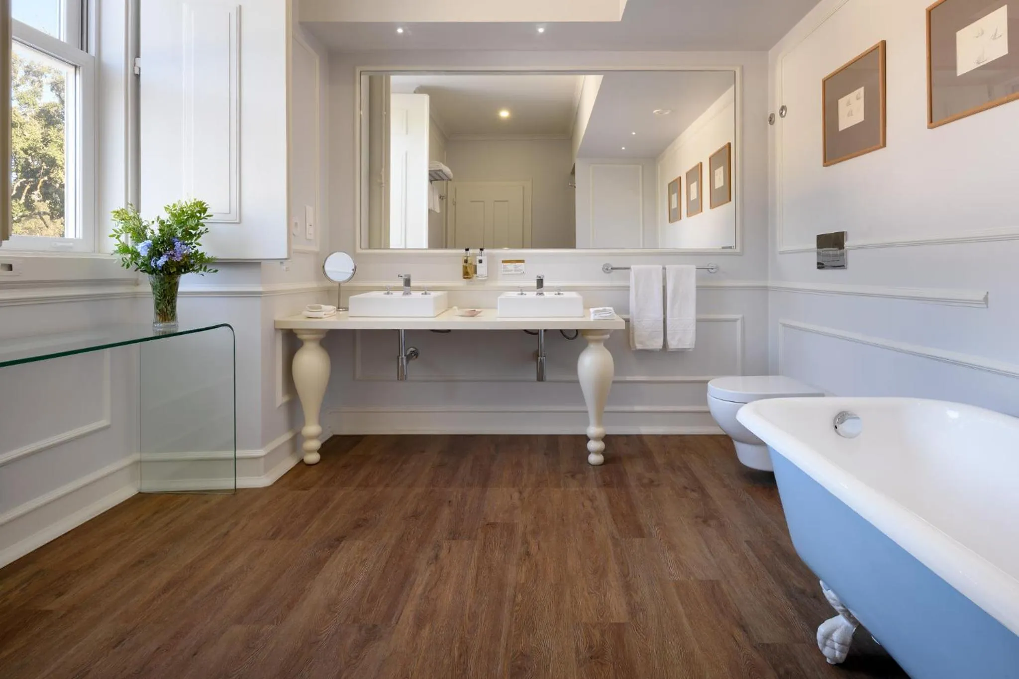 Toilet in Hotel Casa Palmela - Small Luxury Hotels of The World, Hotel & Villas