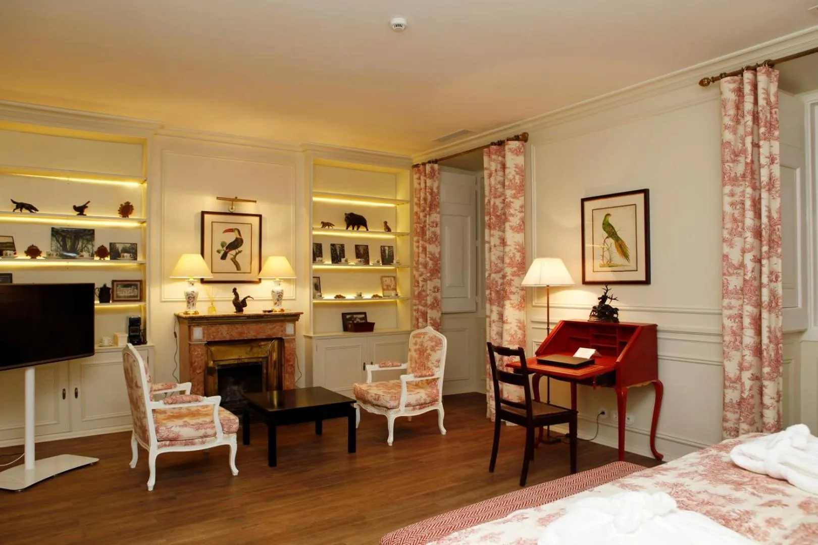 Library, Bed in Hotel Casa Palmela - Small Luxury Hotels of The World, Hotel & Villas
