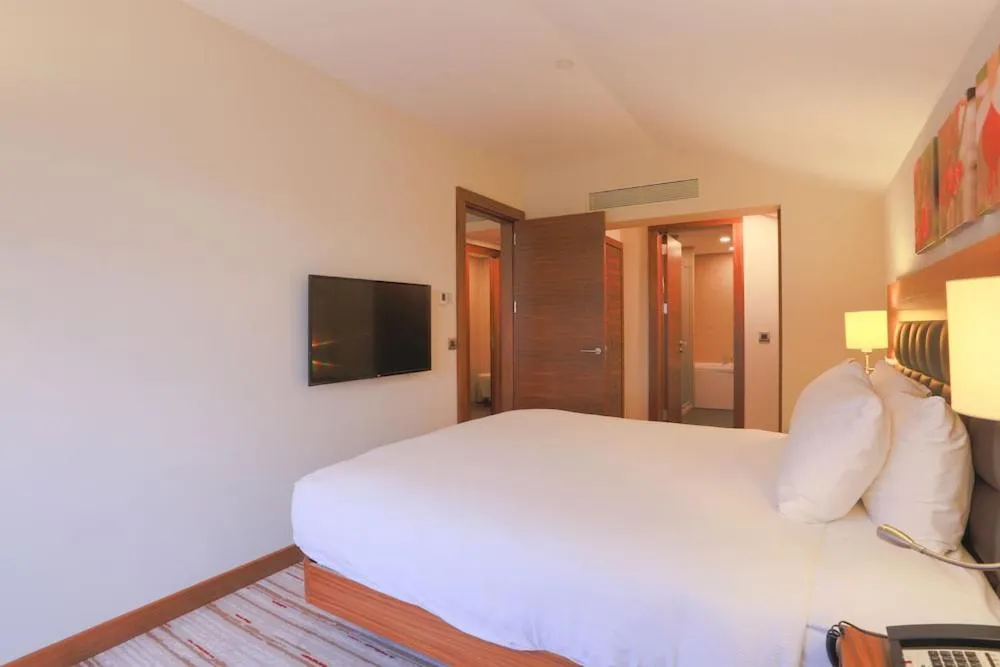 Bedroom, Bed in Hilton Garden Inn Eskisehir